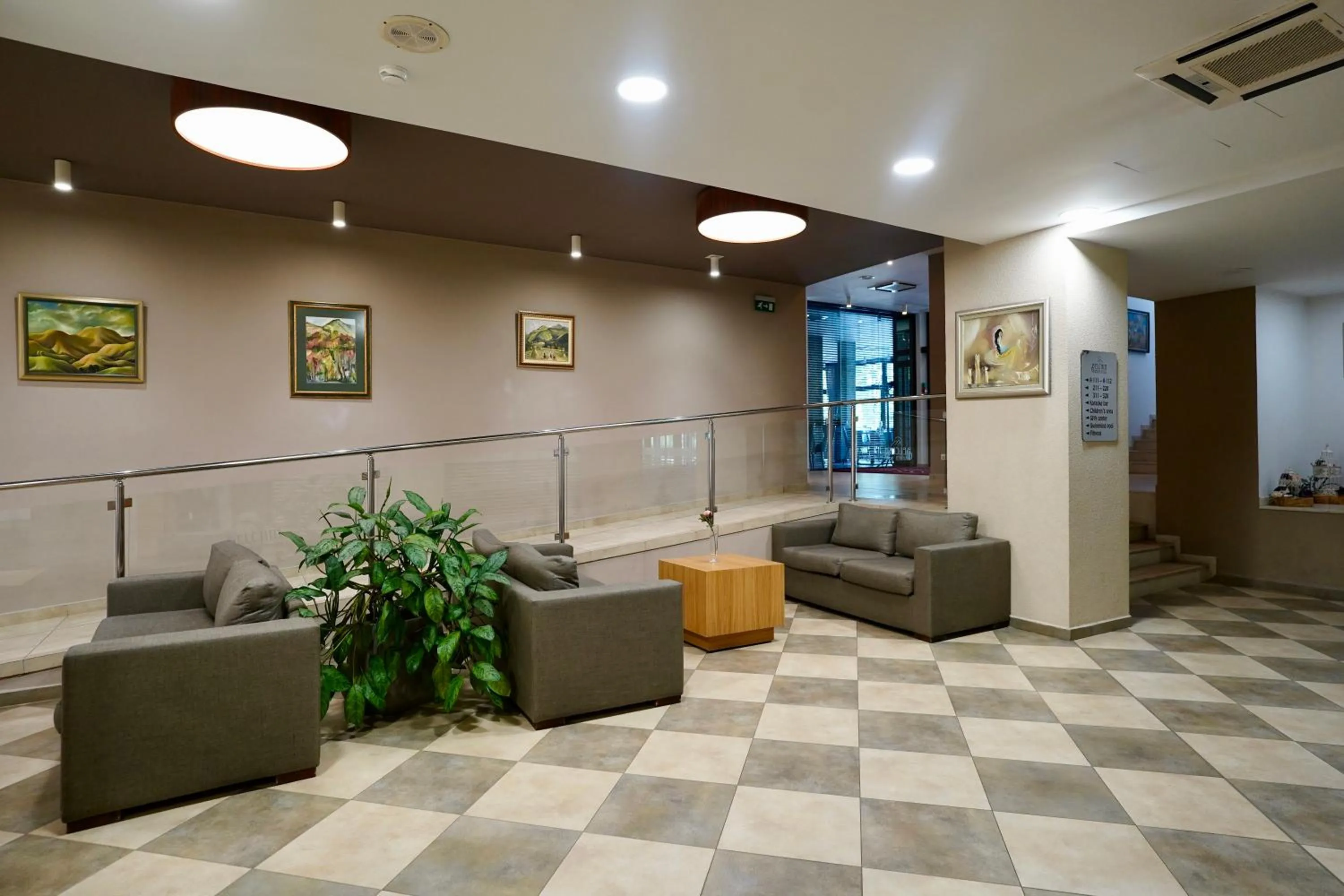 Lobby or reception in Belchin Garden SPA&Wellness