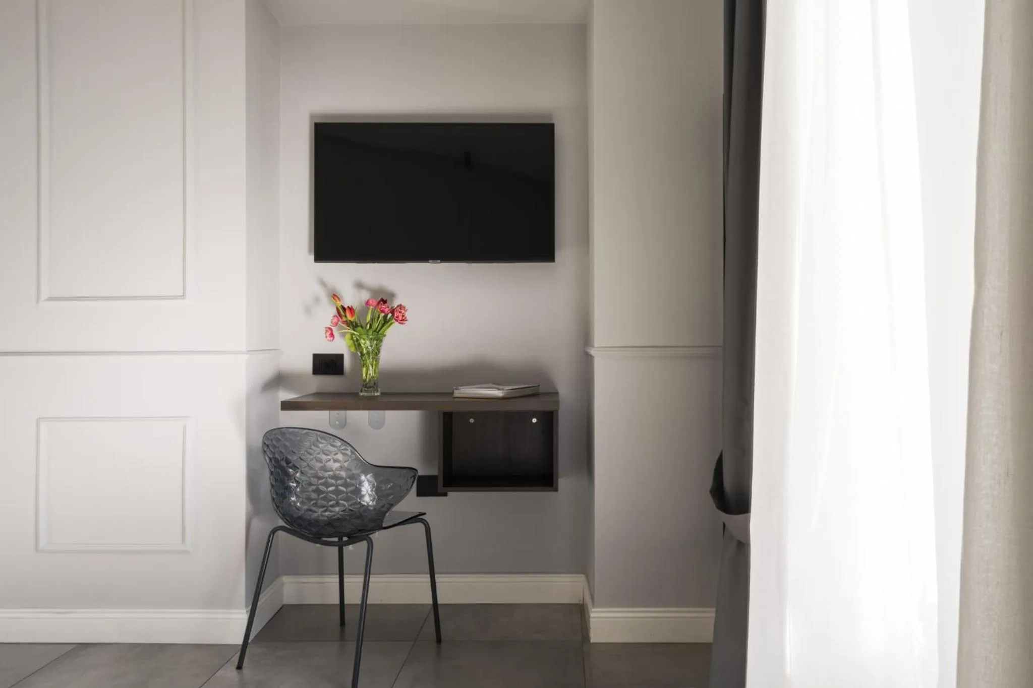 TV and multimedia in The Grey