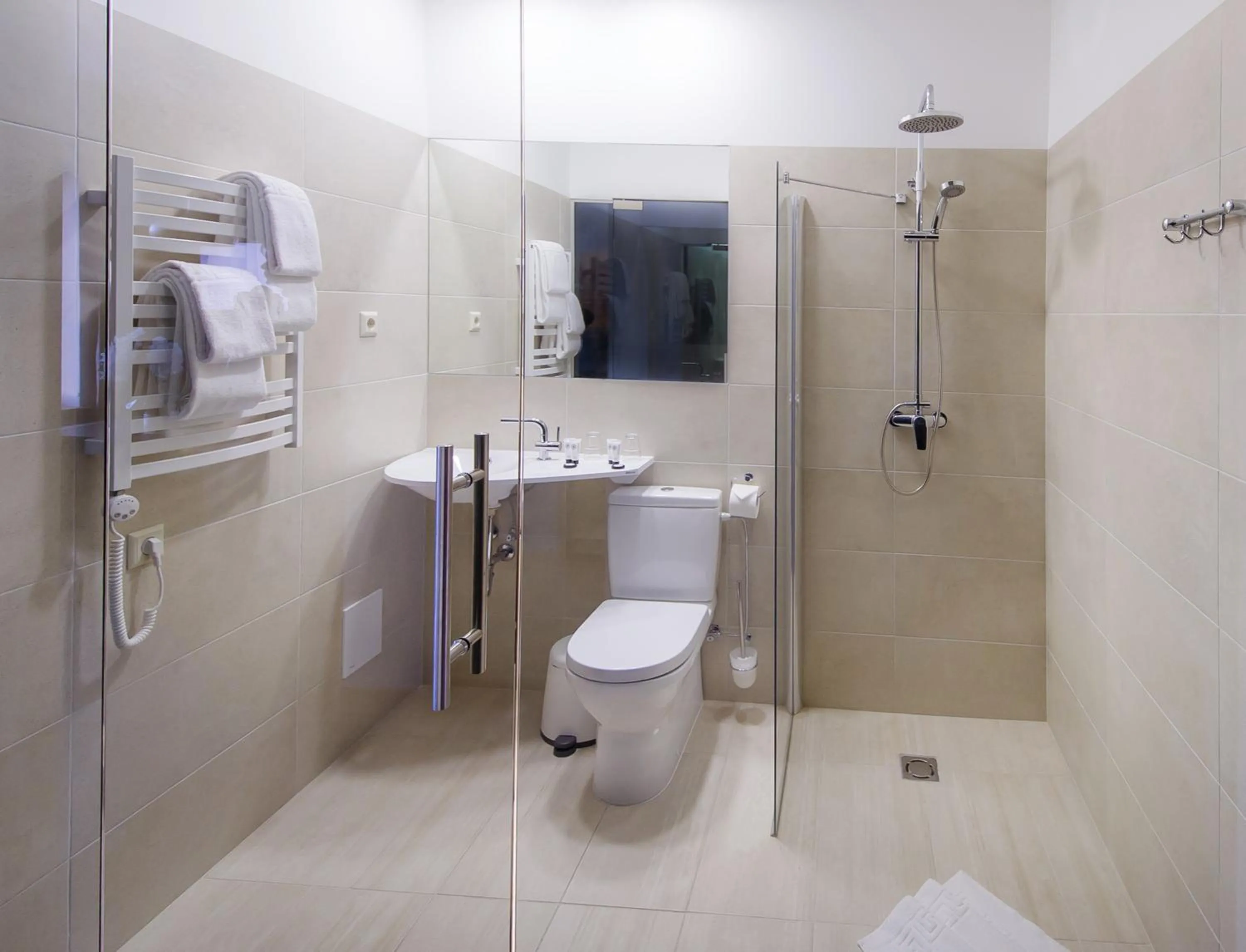 Toilet in Dangė Hotel