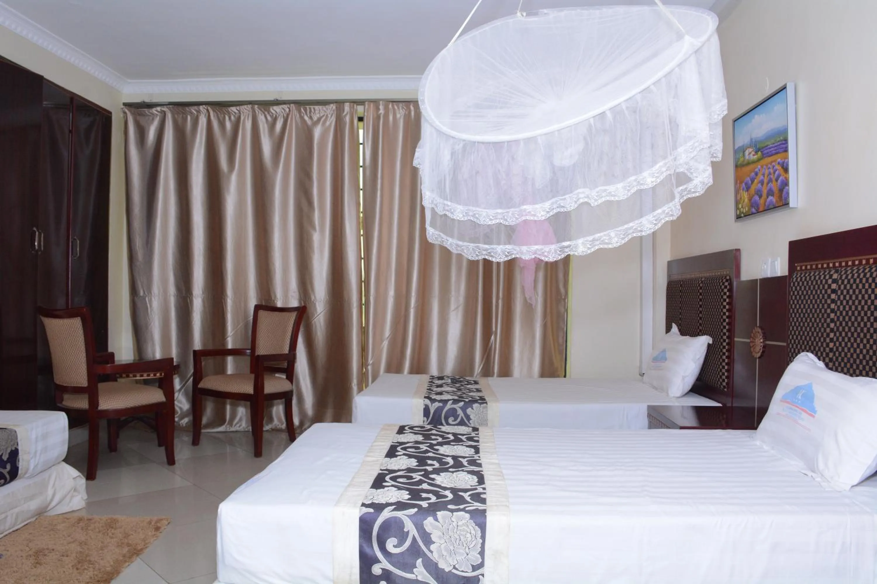 Photo of the whole room in Kilimanjaro inn Kampala