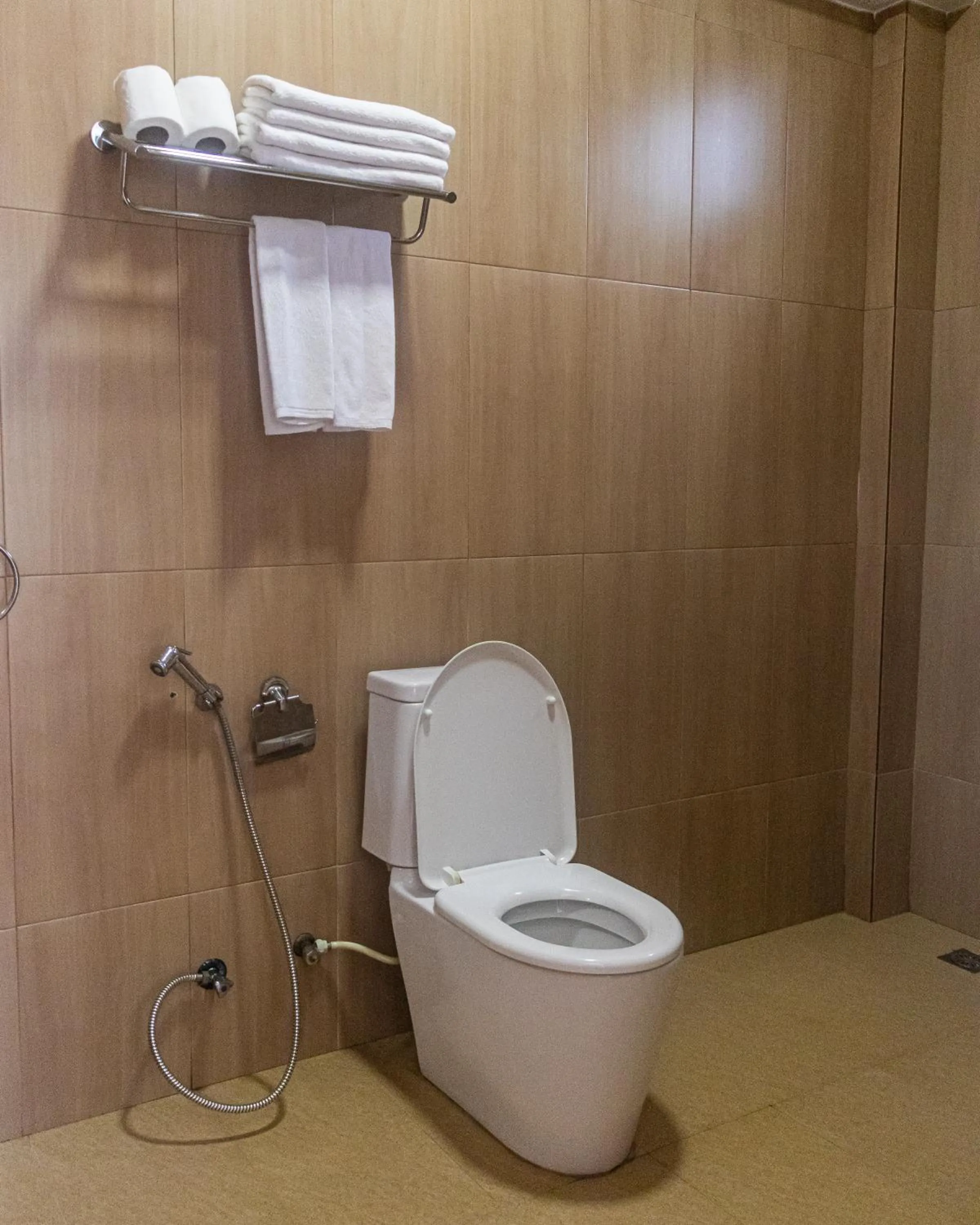 Toilet in IRIS Beach Residence