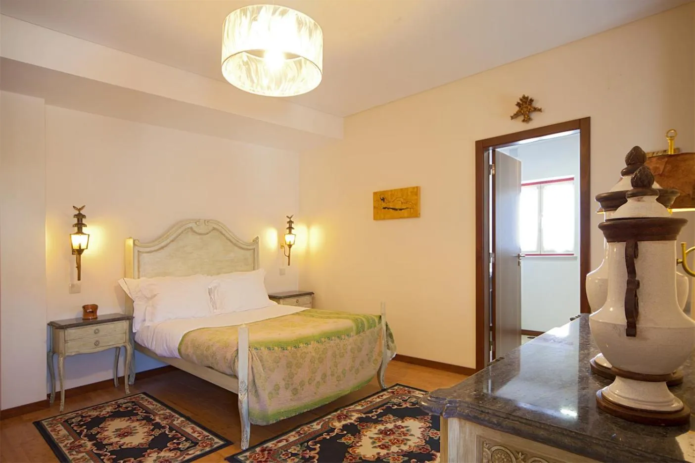 Toilet, Bed in Artvilla