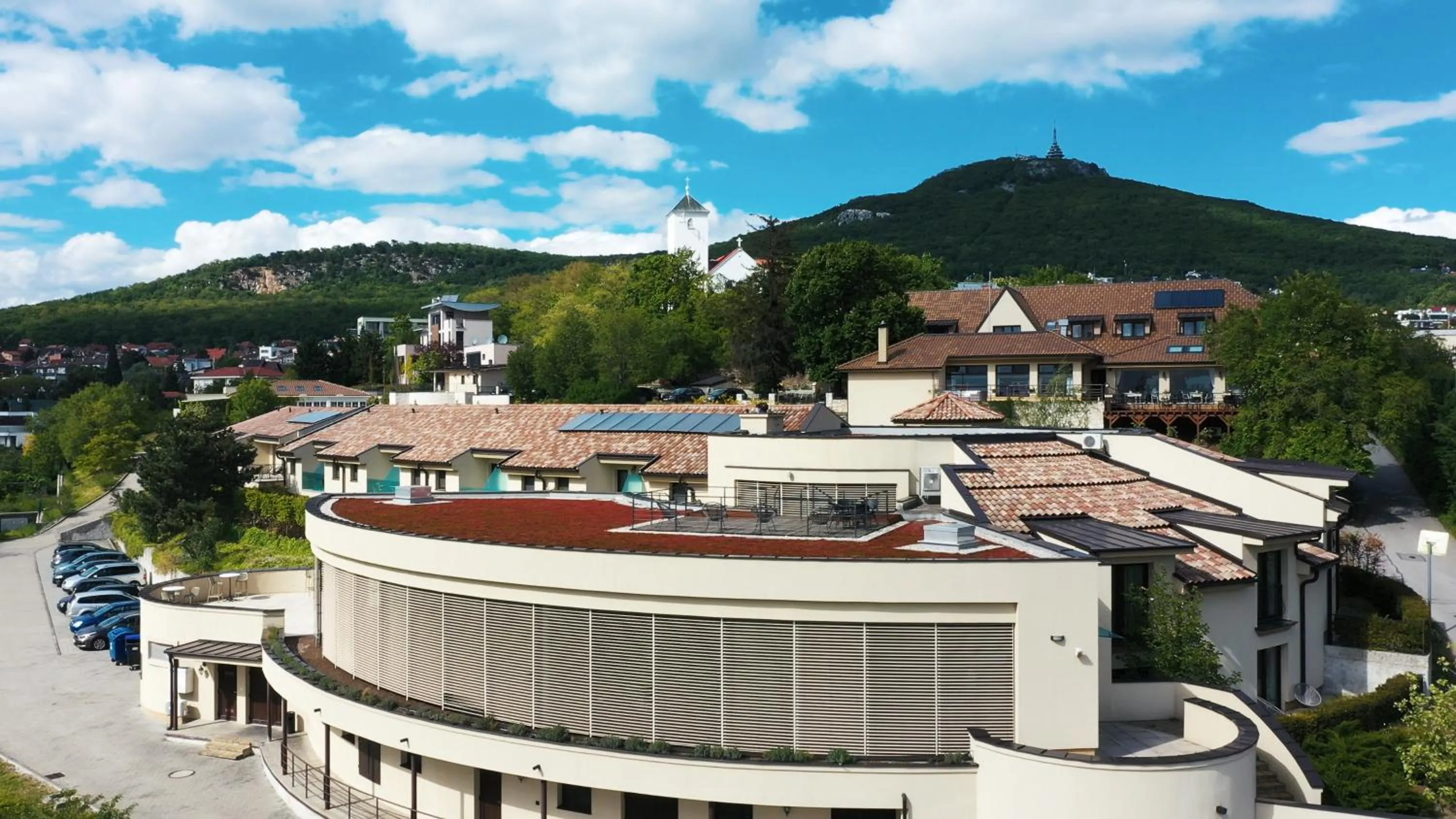 Property building in Hotel Golden Key, 4 Stars Superior