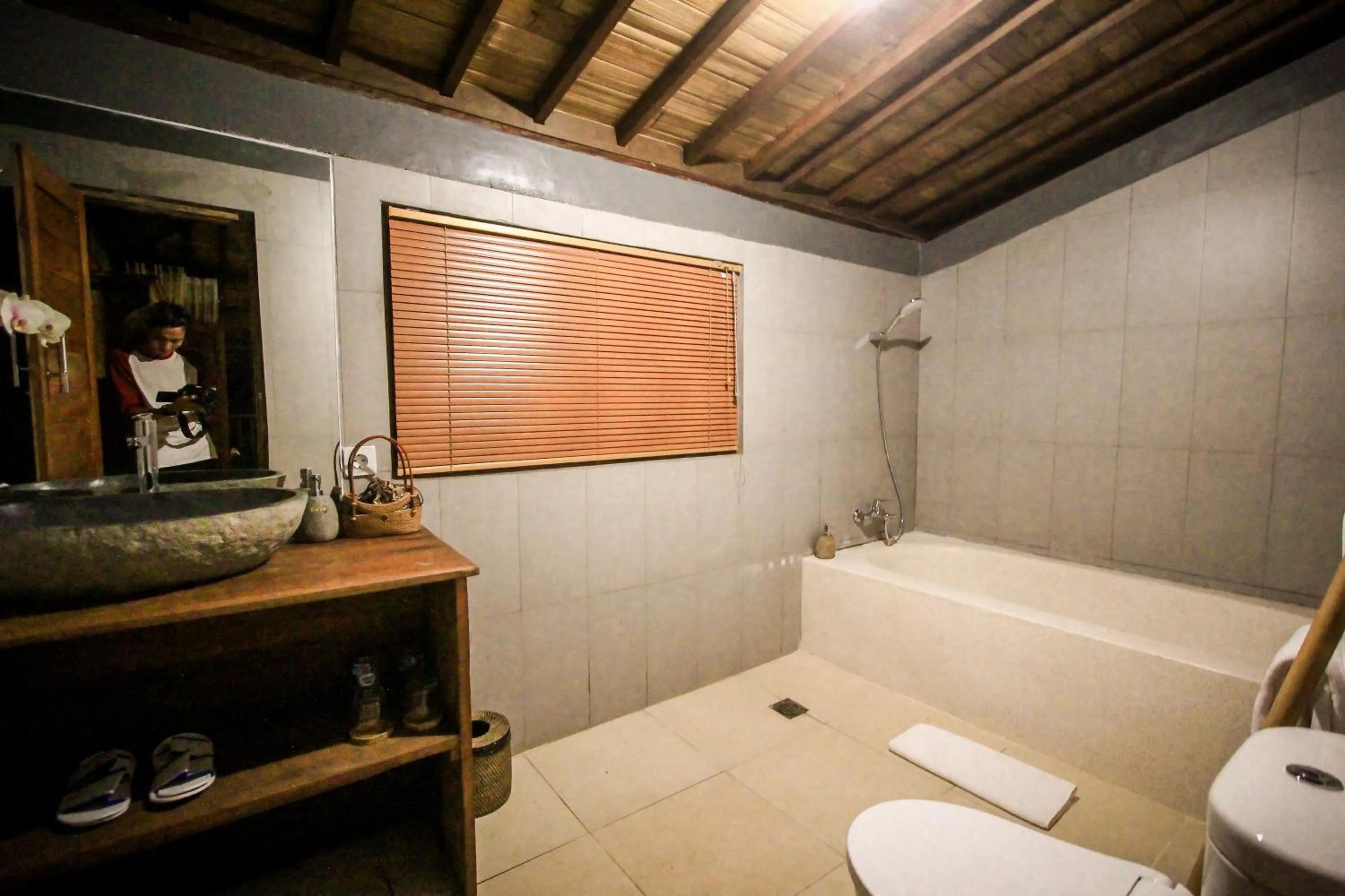 Bathroom in Keramas Sacred River Retreat Resort and Villa