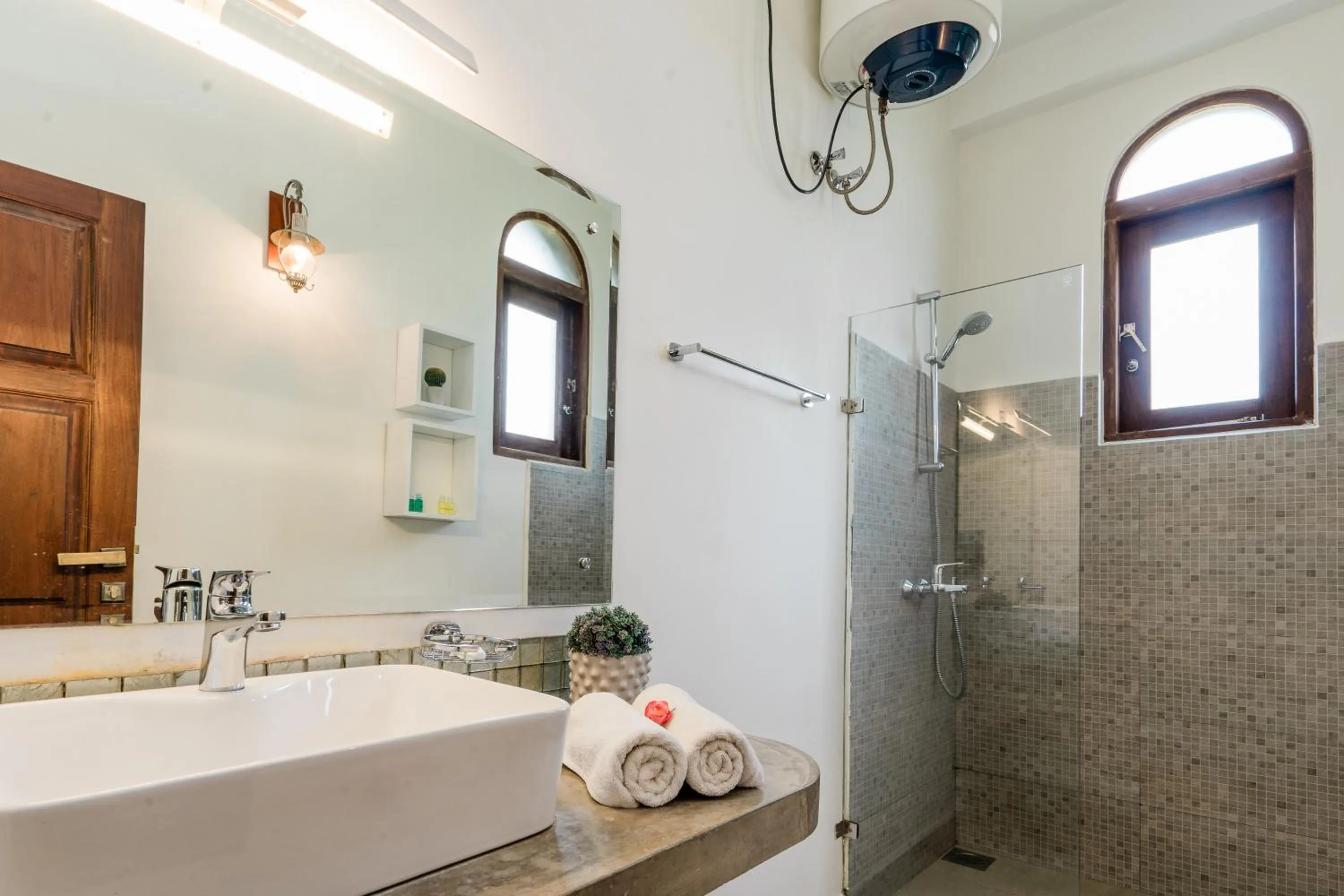 Shower in The Wind Castle