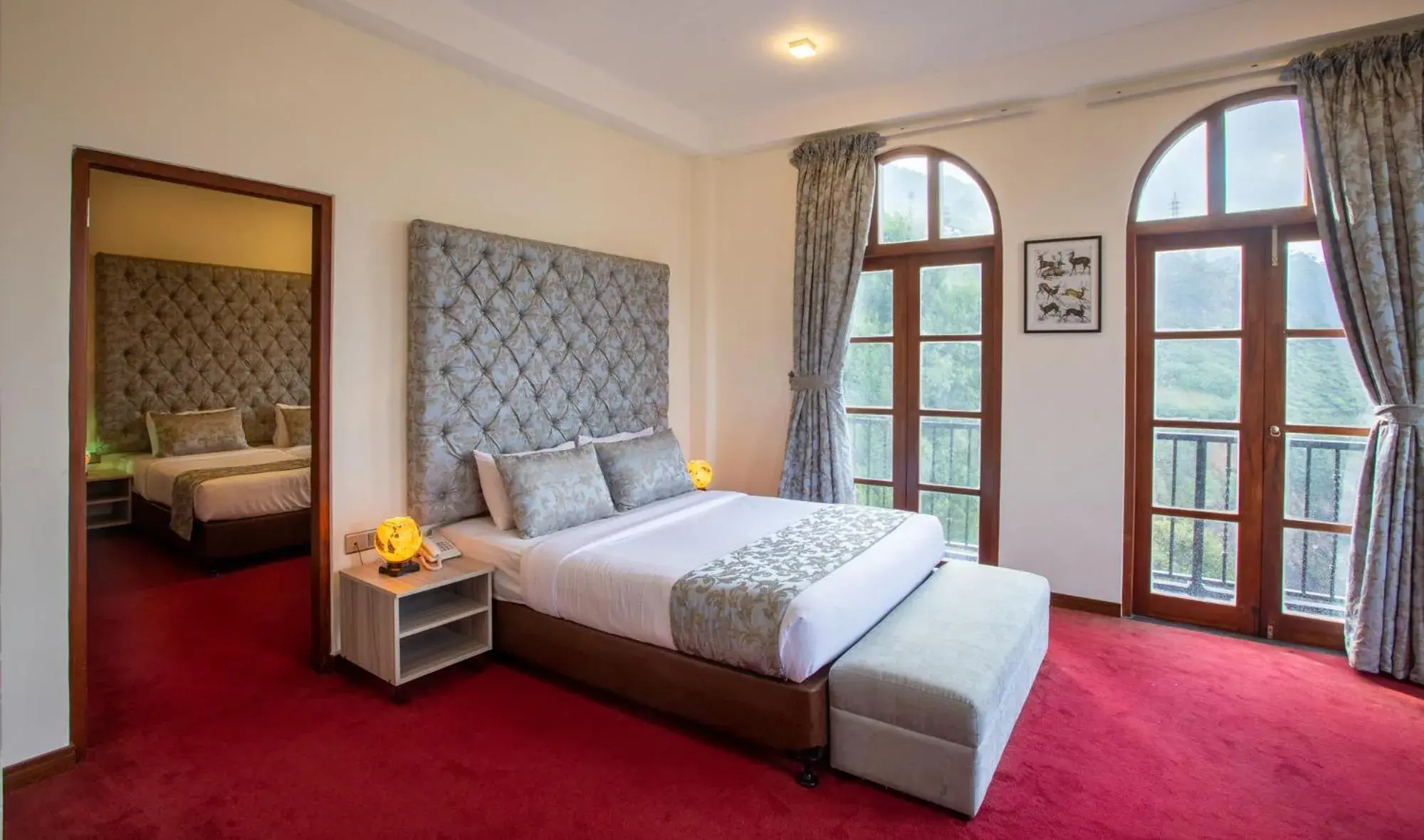 Family Mountain View in The Wind Castle Family Mountain View in The Wind Castle