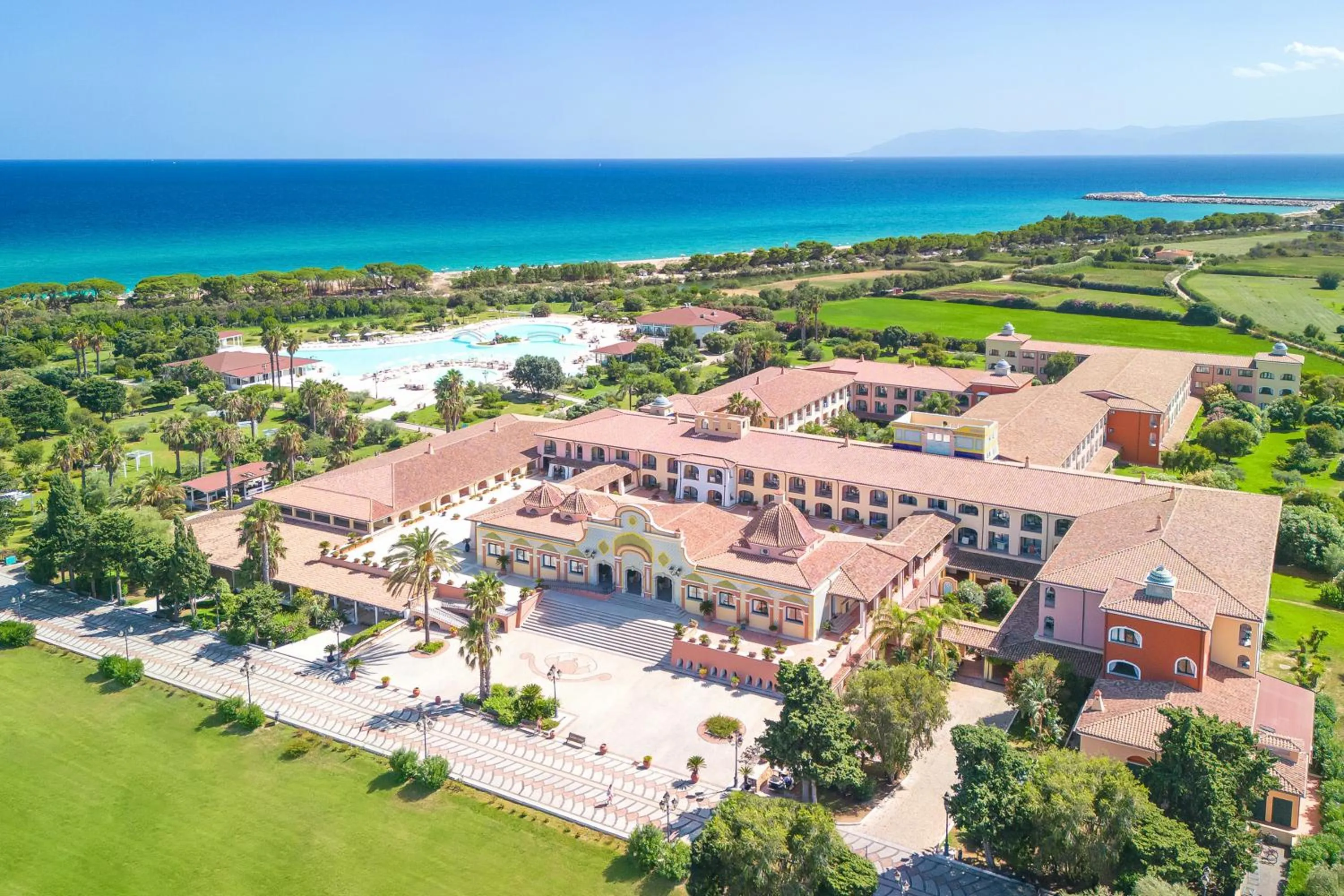 Property building in Club Hotel Marina Beach