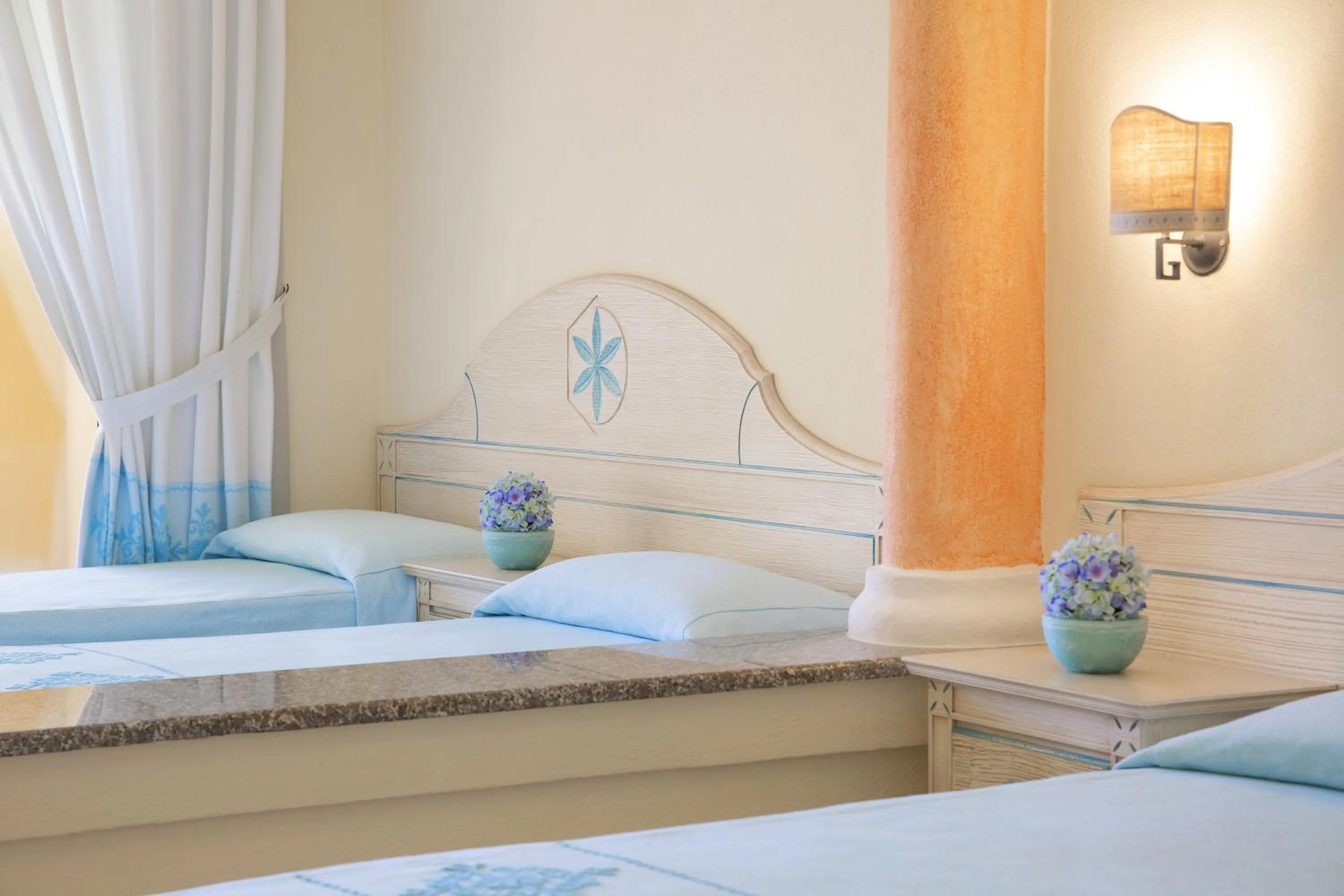 Bedroom, Bed in Club Hotel Marina Beach