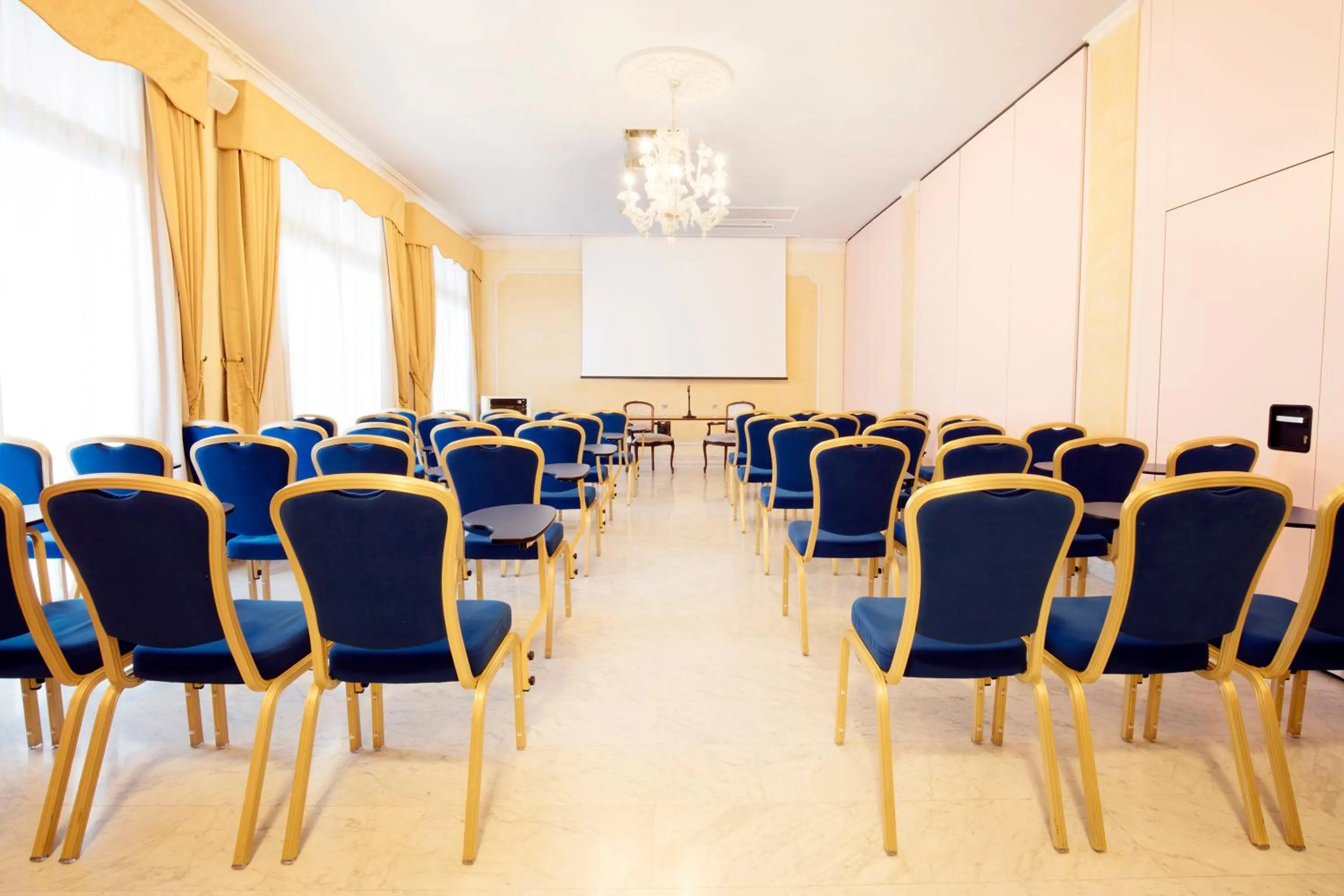 Meeting/conference room in Grand Hotel President