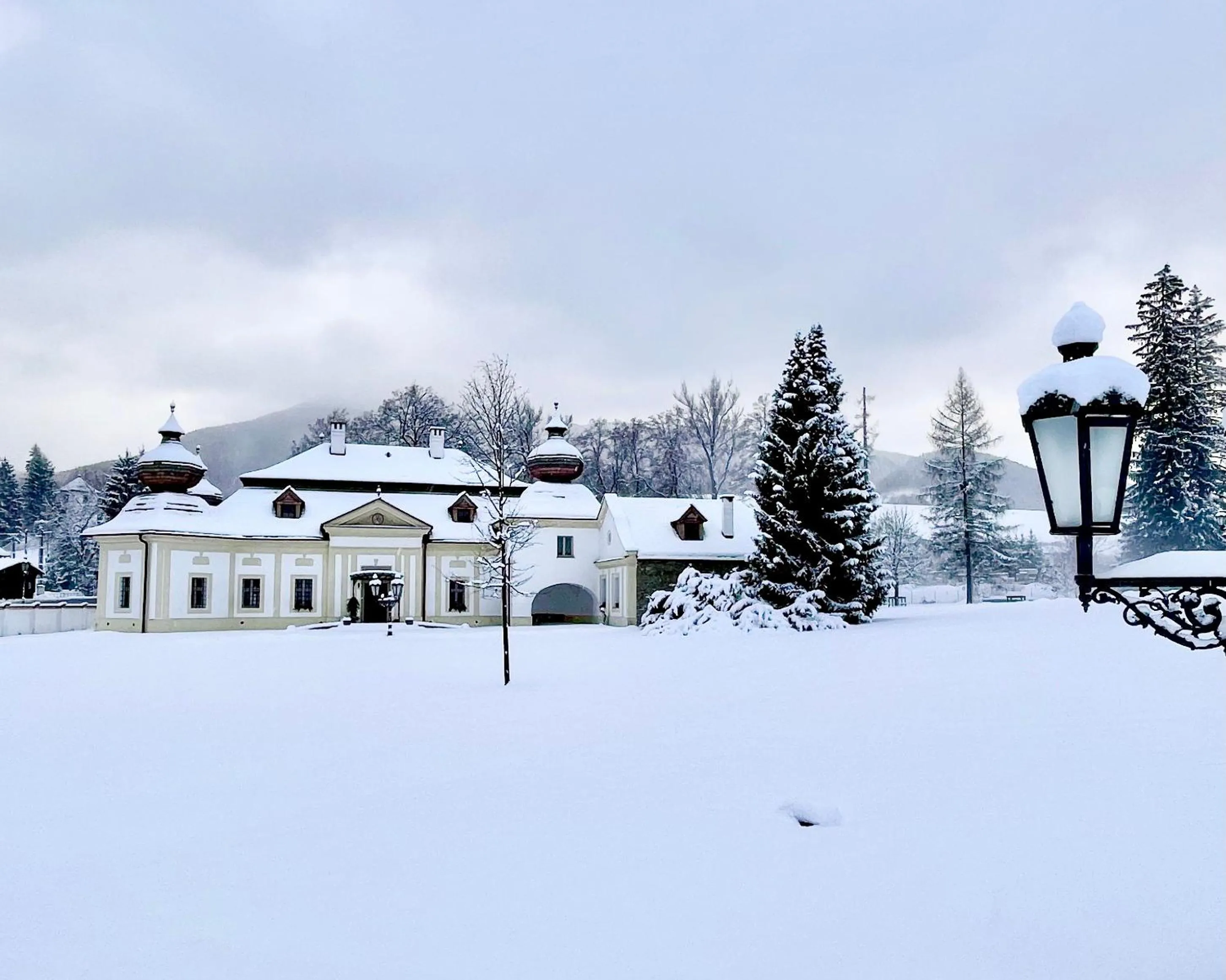 Property building in Kaštieľ Kubínyi