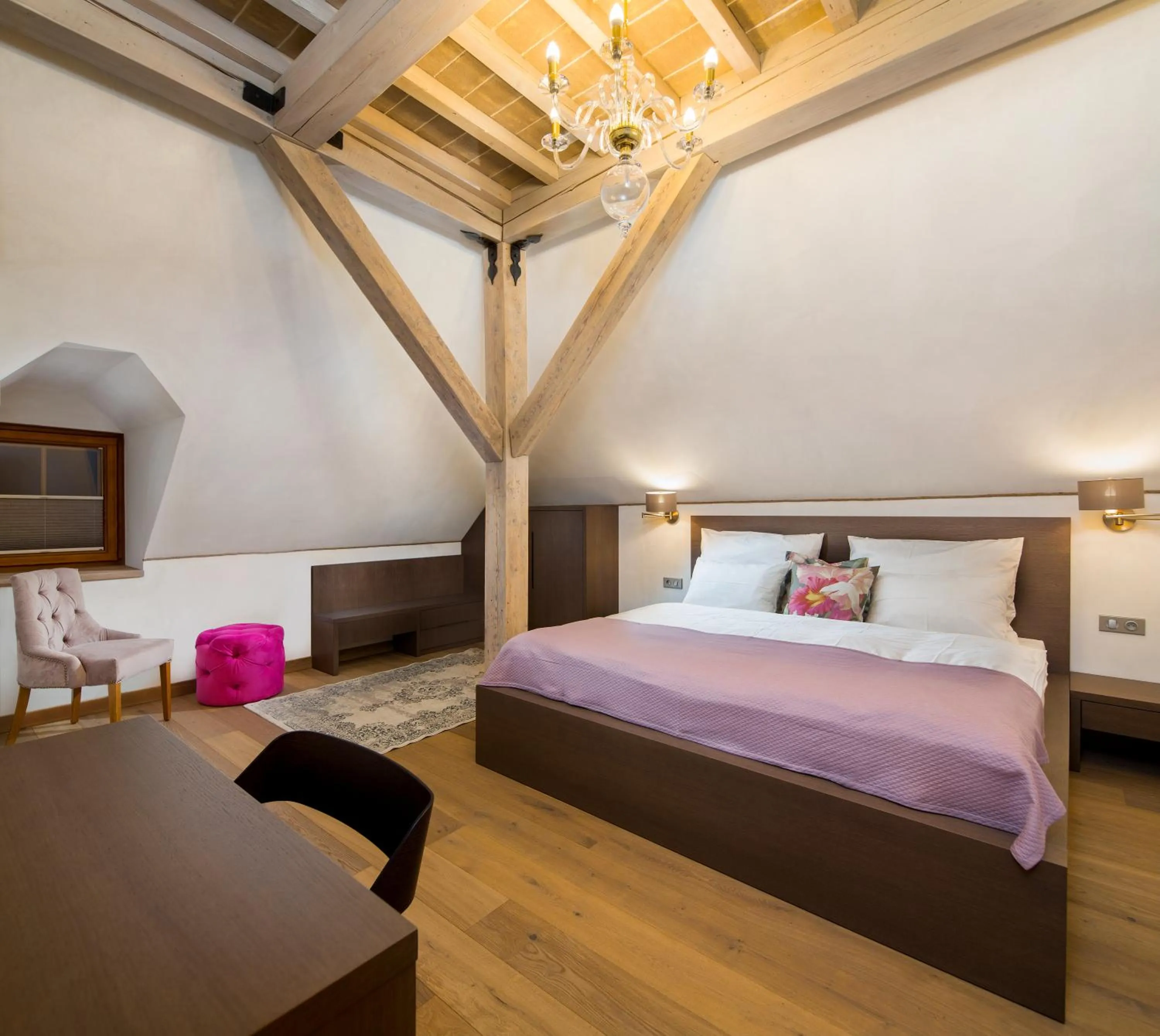 Photo of the whole room, Bed in Kaštieľ Kubínyi