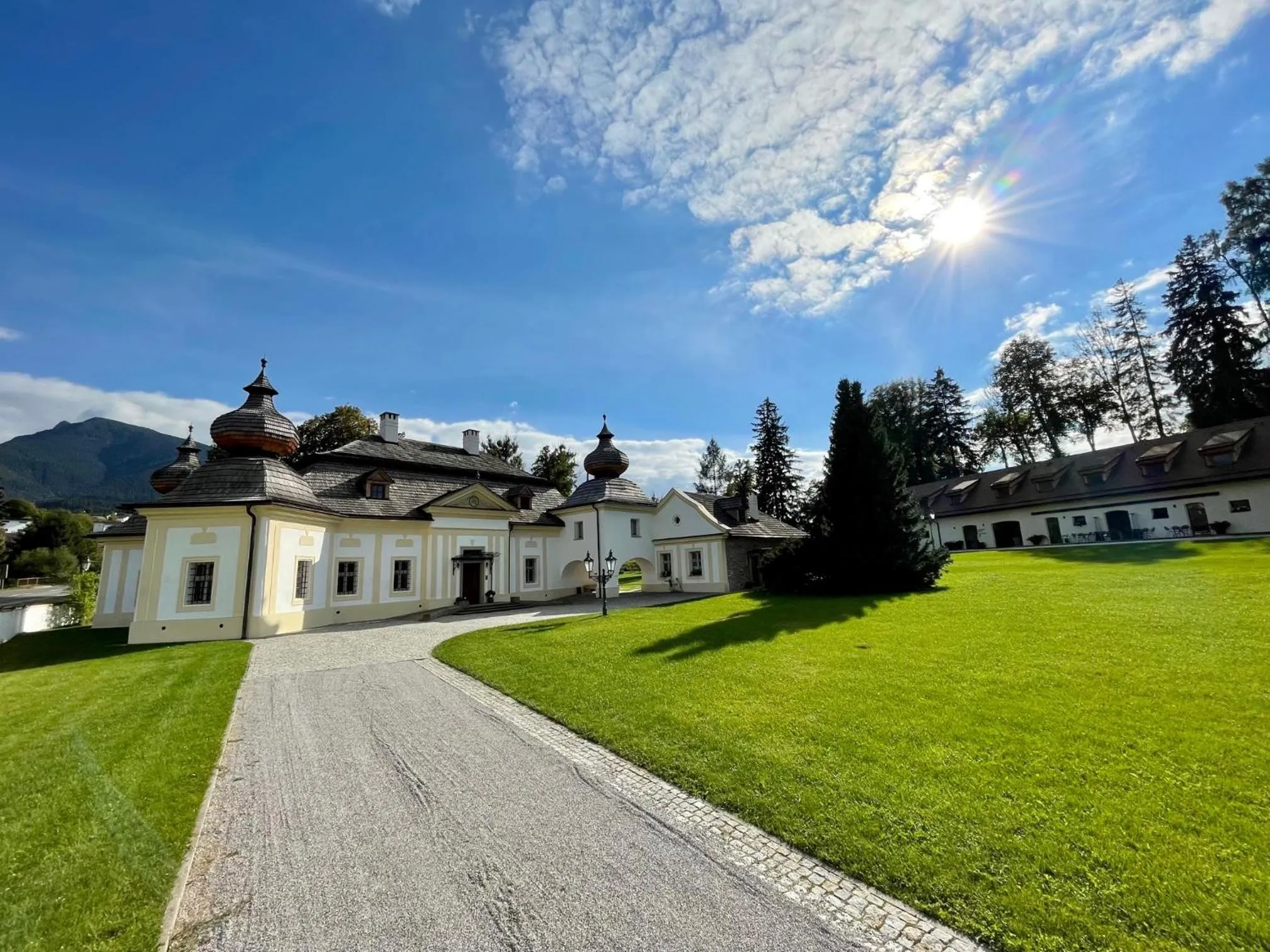 Property building in Kaštieľ Kubínyi