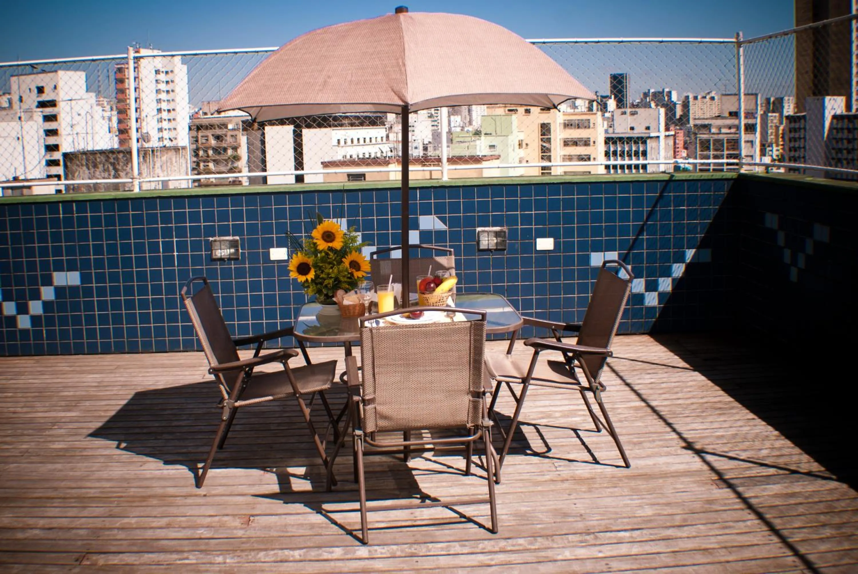 Pool view in Residencial Bella Vista Suites