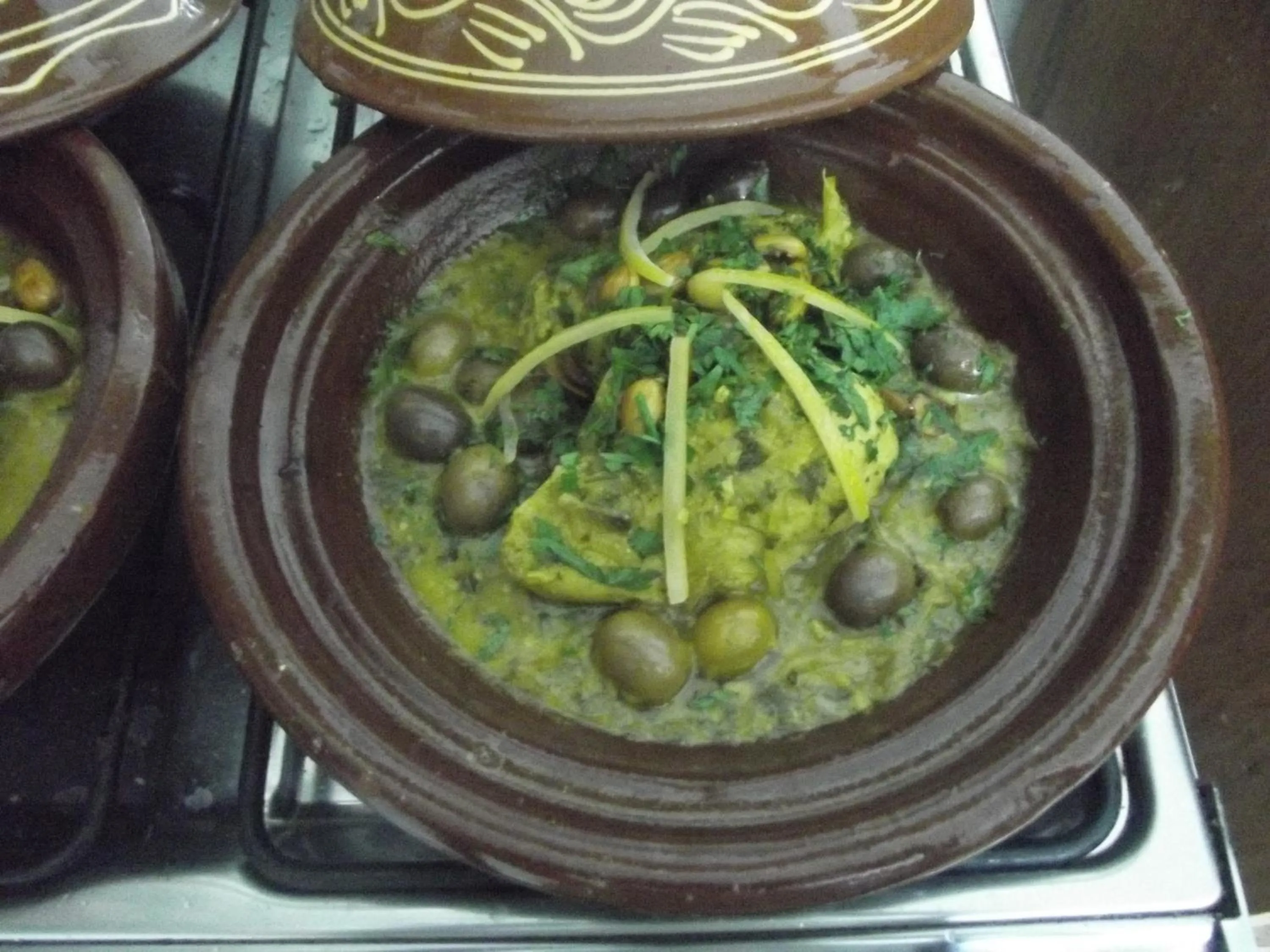 Food and drinks, Food in Dar Iman