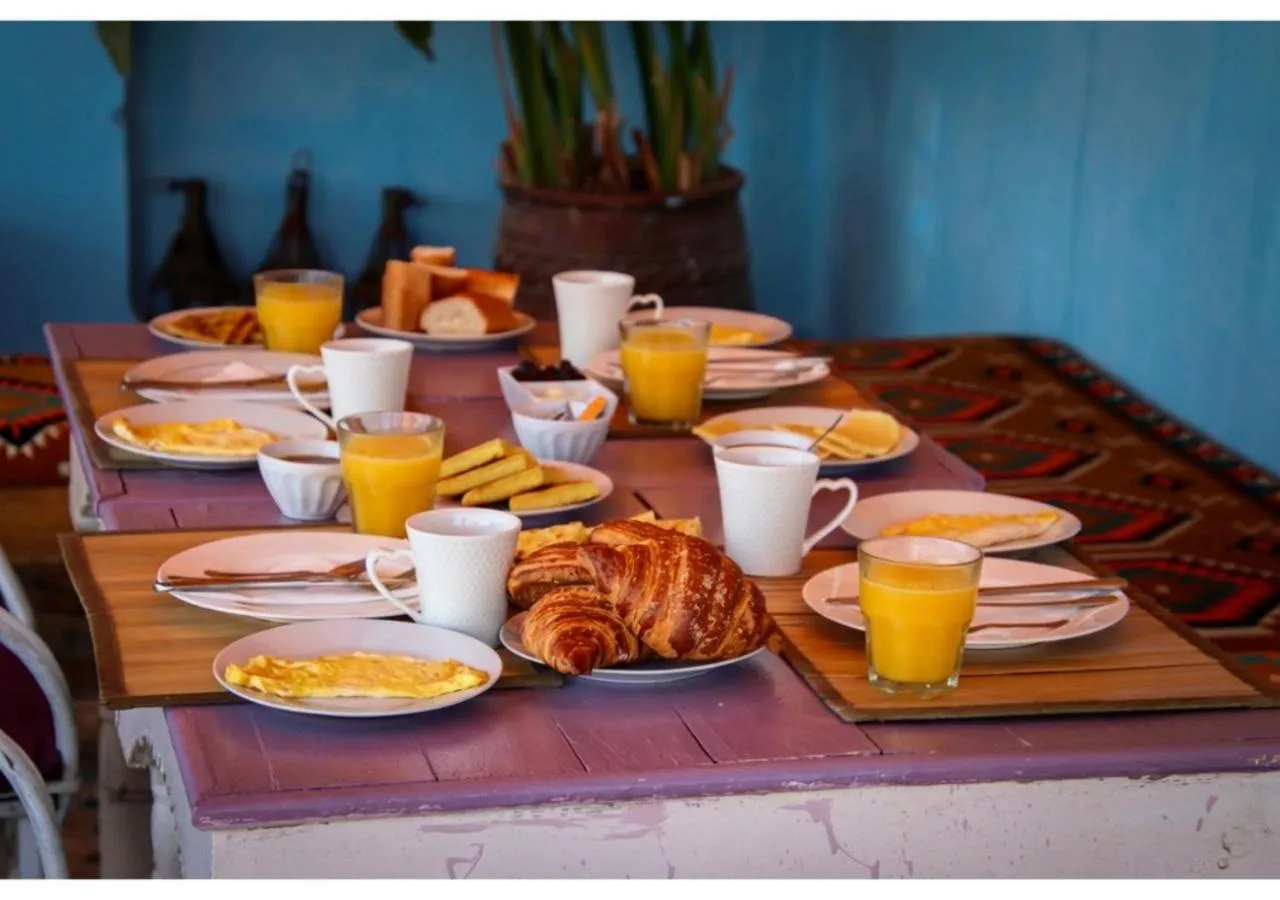 Food and drinks in Riad Dar Iman