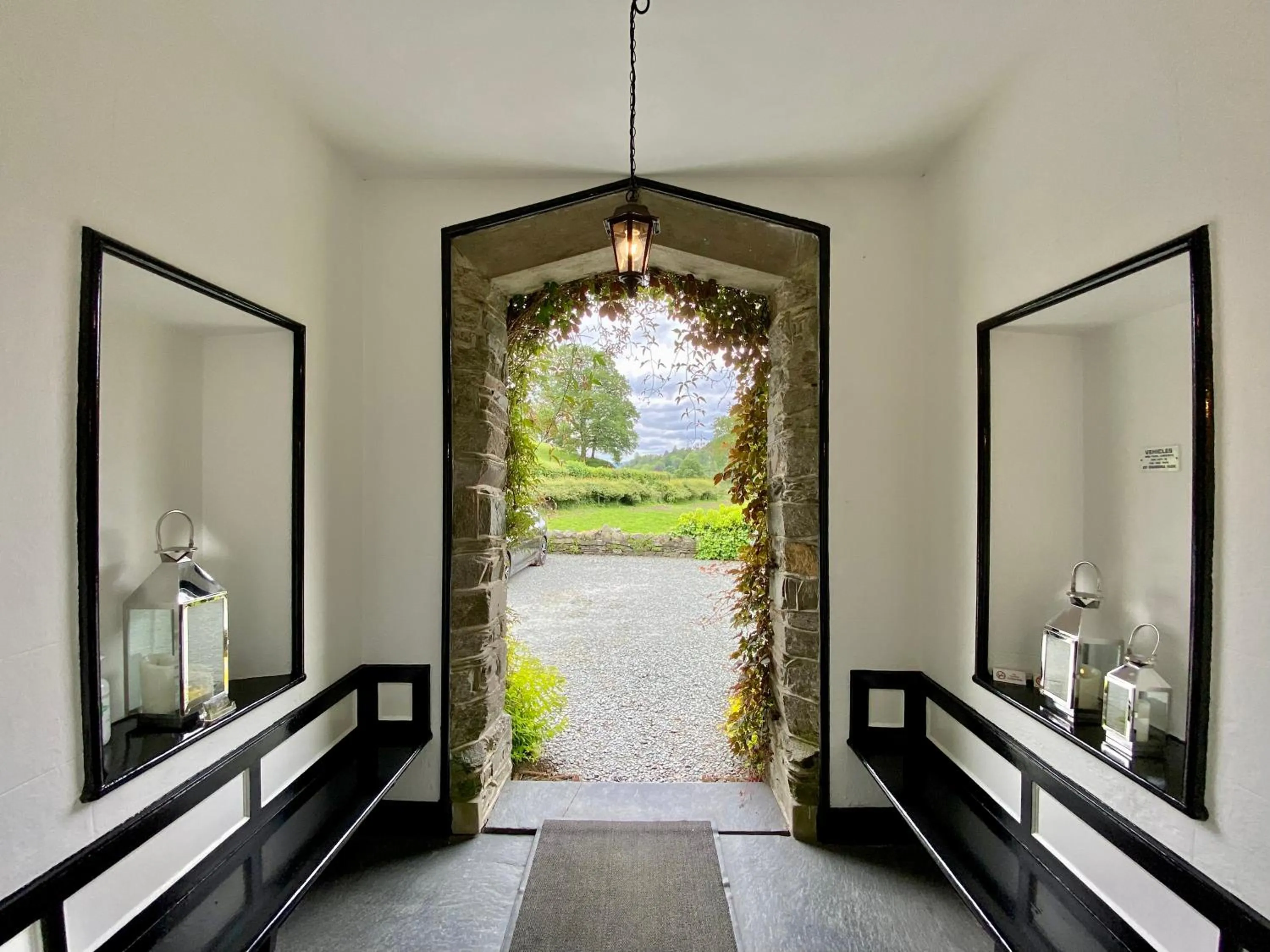 Property building in Crow How Country Guest House