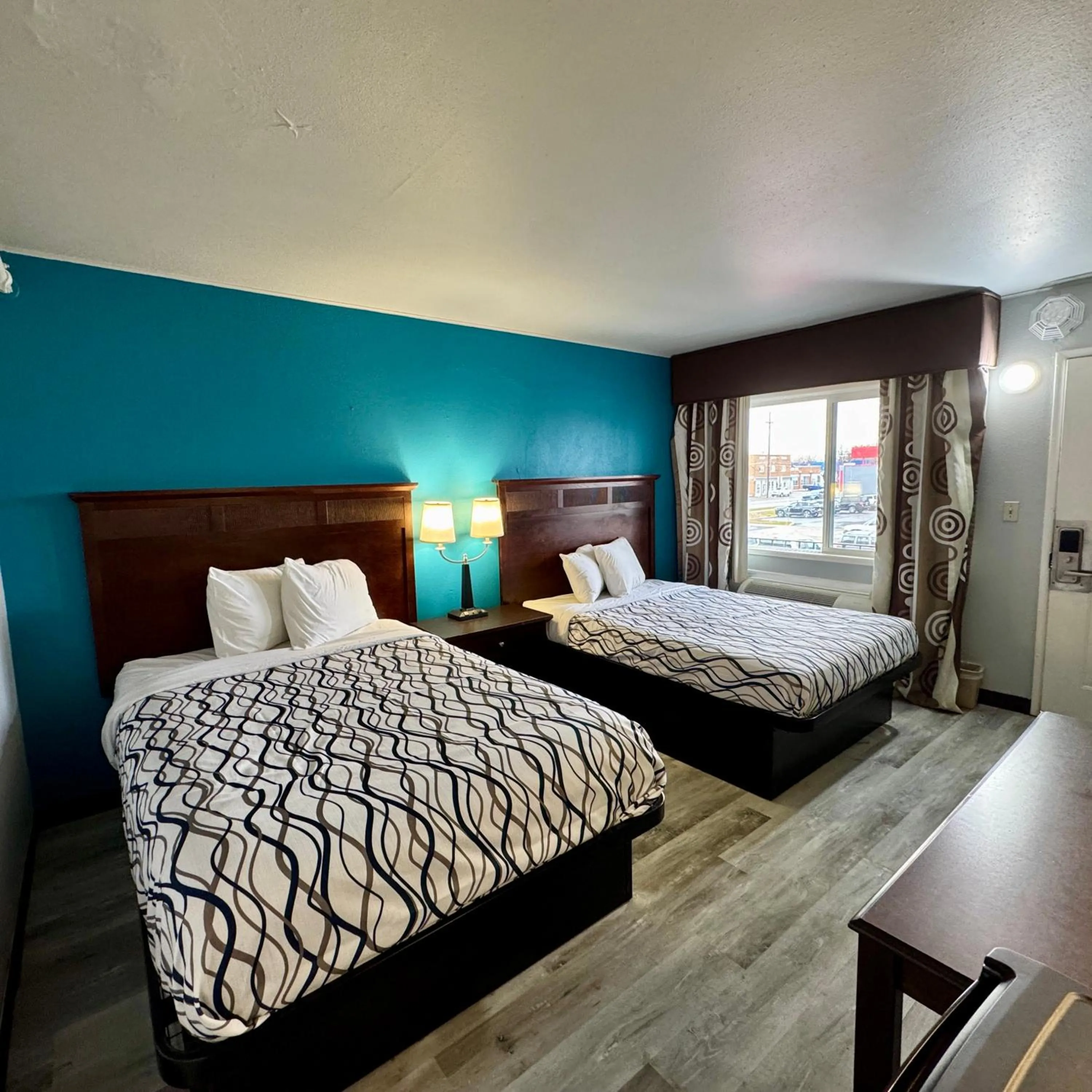 Bedroom, Bed in Nampa Downtown Inn