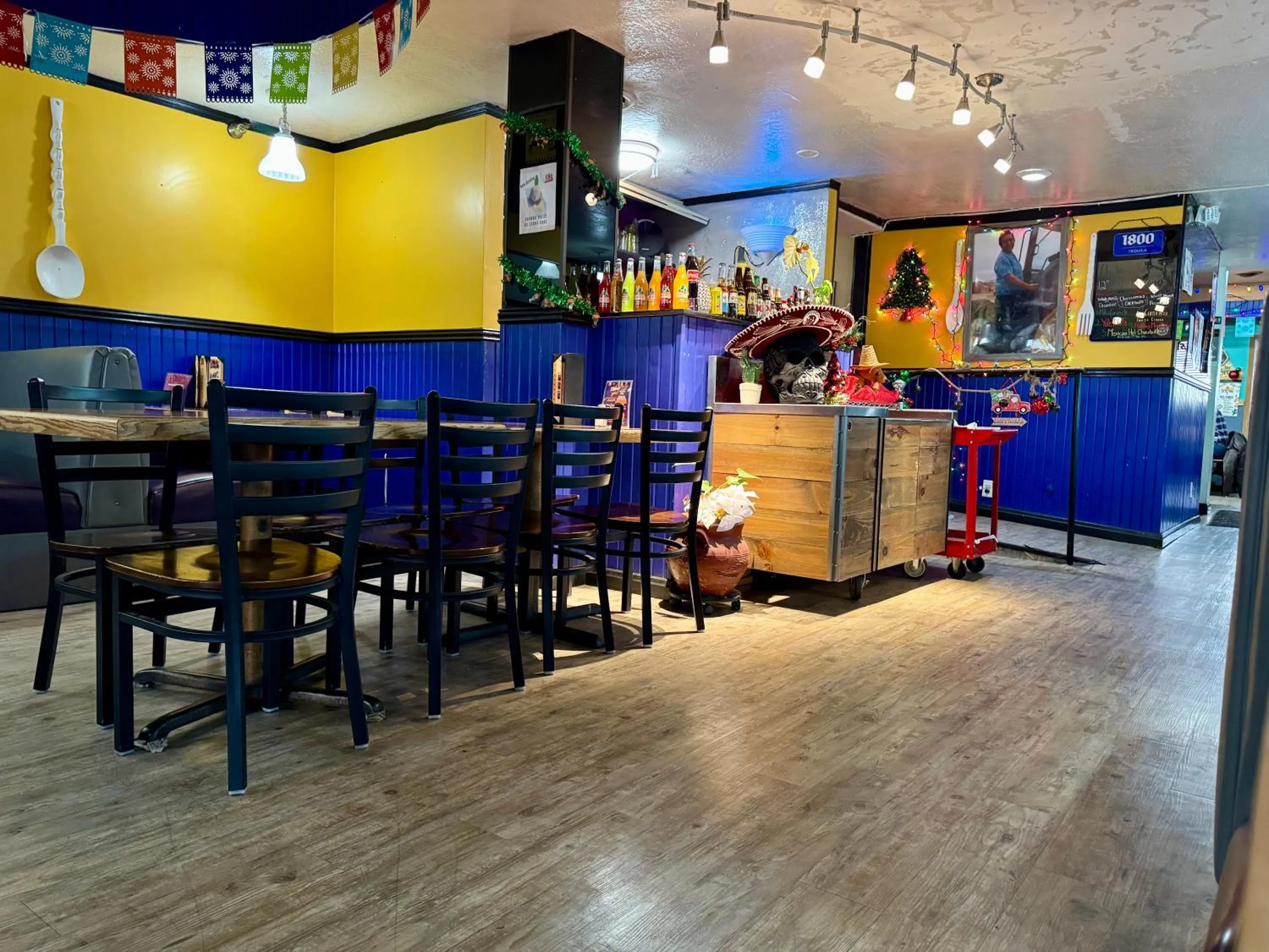 Restaurant/places to eat in Nampa Downtown Inn