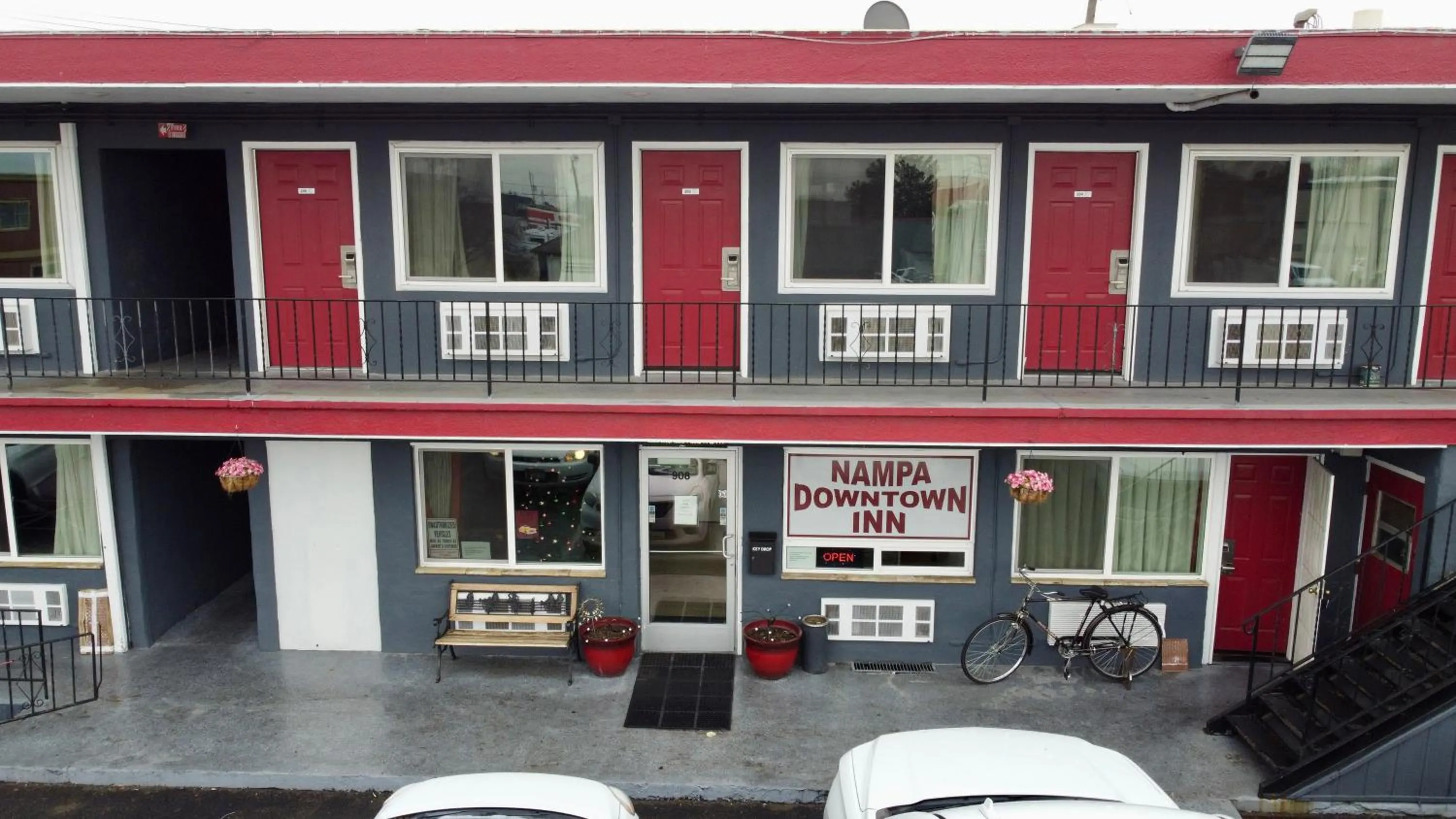 Property building in Nampa Downtown Inn