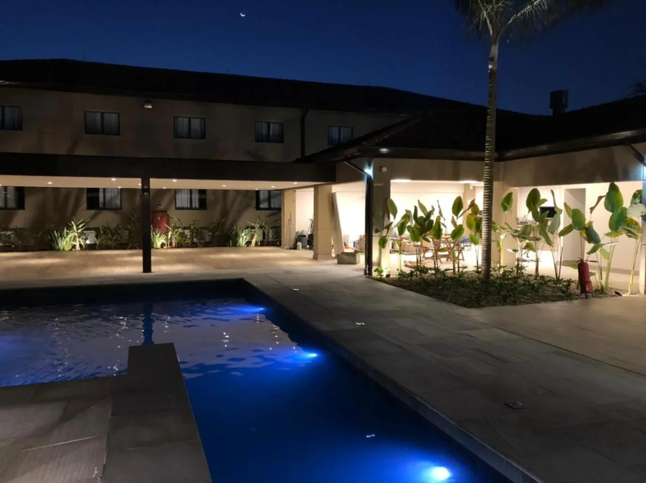 BBQ facilities in Fildi Hotel