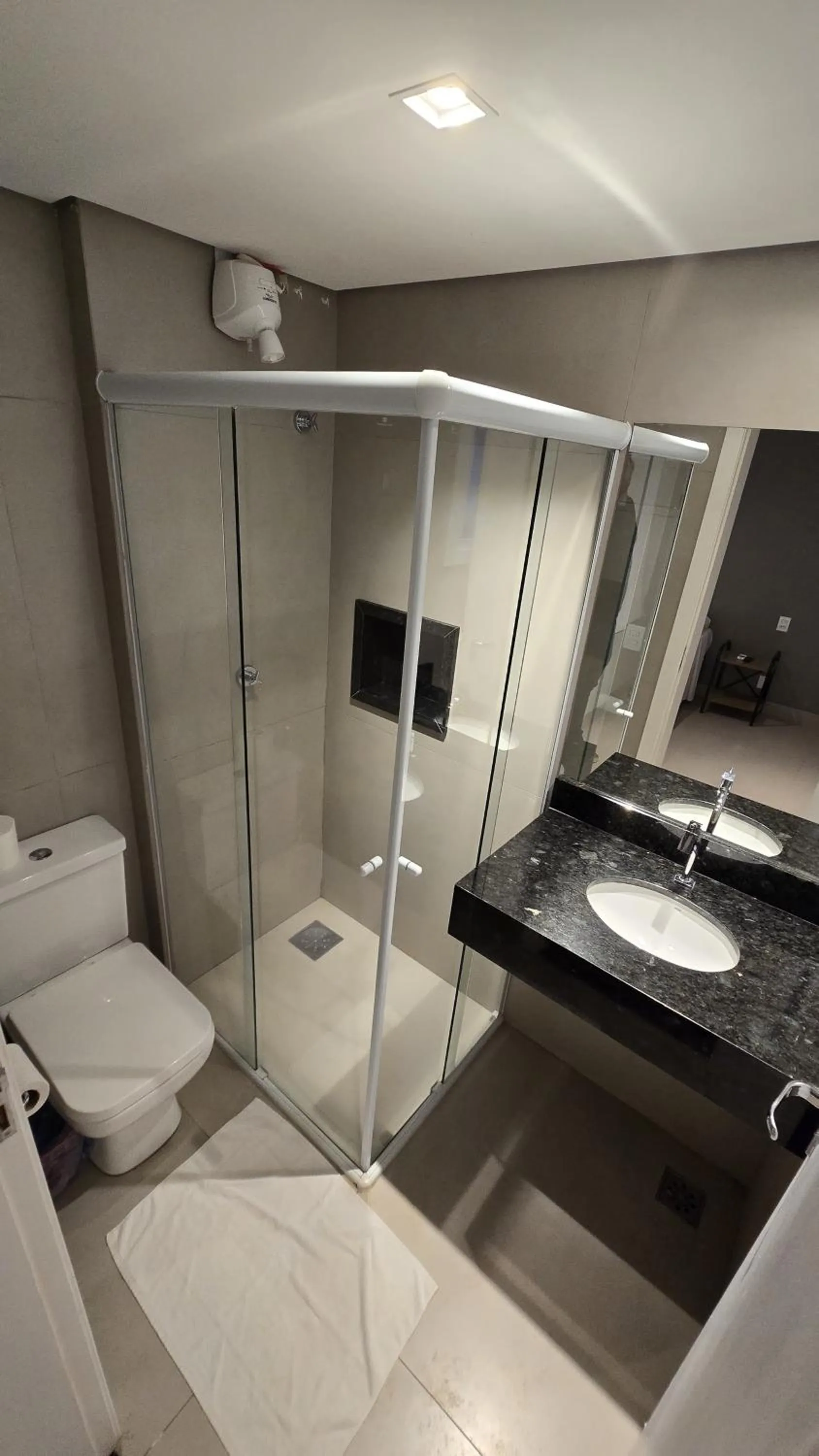 Shower in Bravo City Hotel Dourados