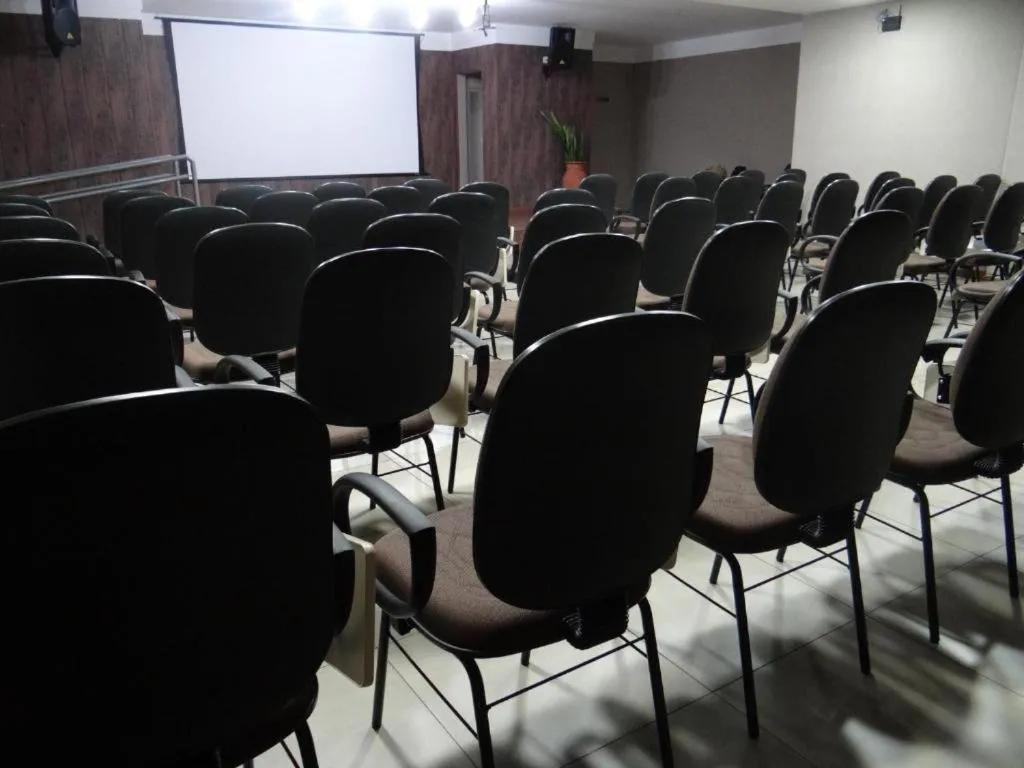 Meeting/conference room in Bravo City Hotel Dourados