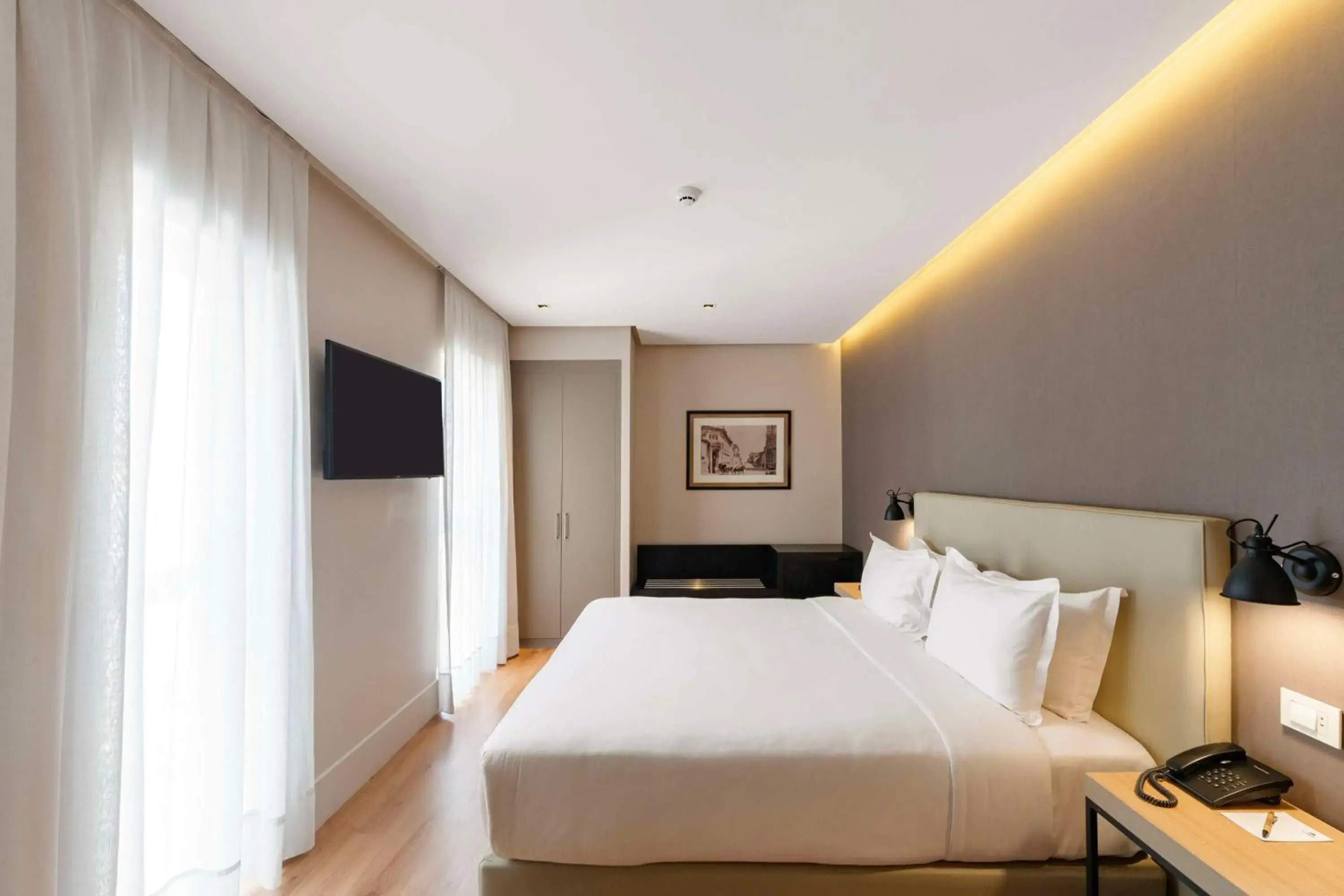 King Room with Roll-In Shower - Disability Access in Palmaroga Hotel Asuncion, Tapestry Collection by Hilton King Room with Roll-In Shower - Disability Access in Palmaroga Hotel Asuncion, Tapestry Collection by Hilton