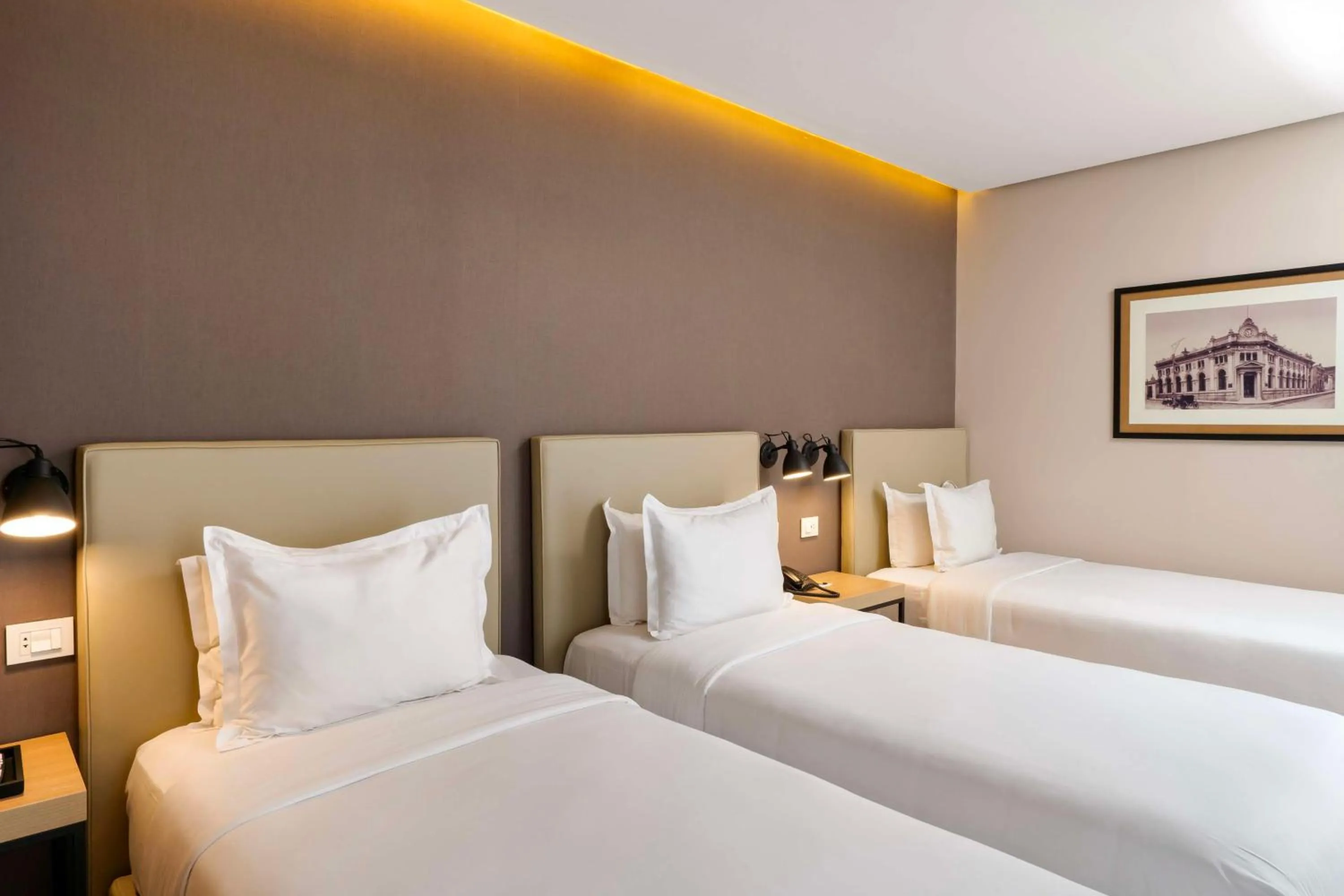 Bed in Palmaroga Hotel Asuncion, Tapestry Collection by Hilton