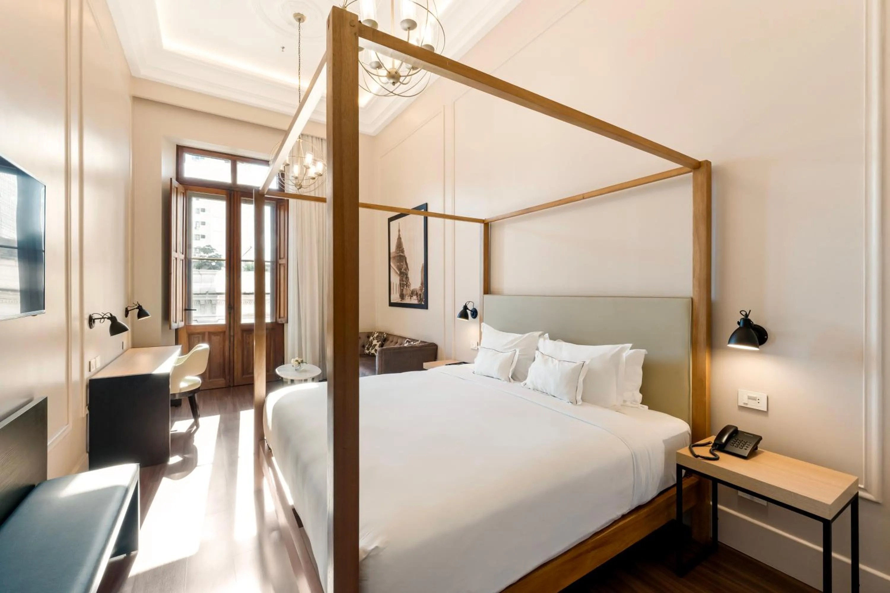 Bed in Palmaroga Hotel Asuncion, Tapestry Collection by Hilton