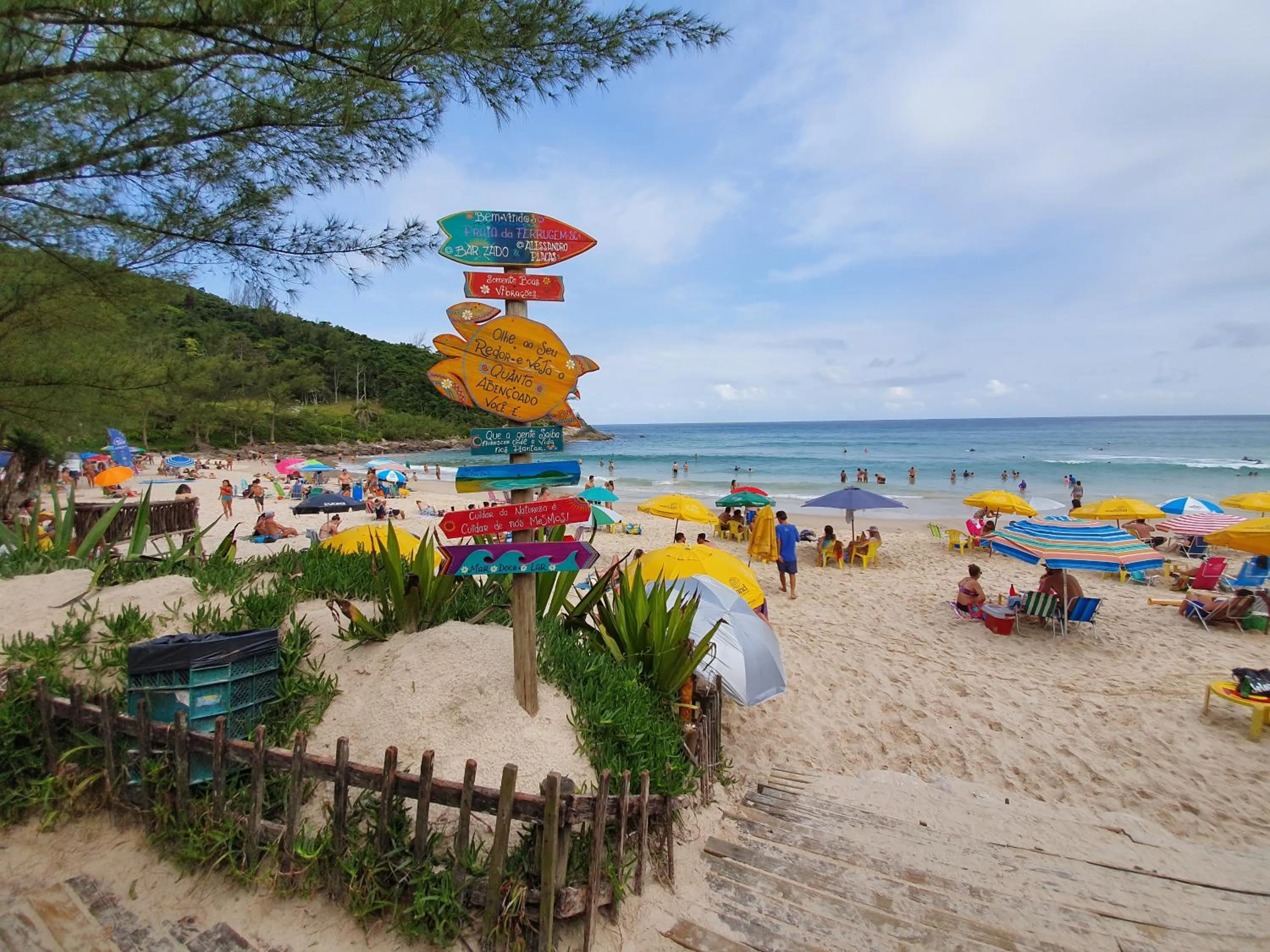 People in Pousada Bem te vi