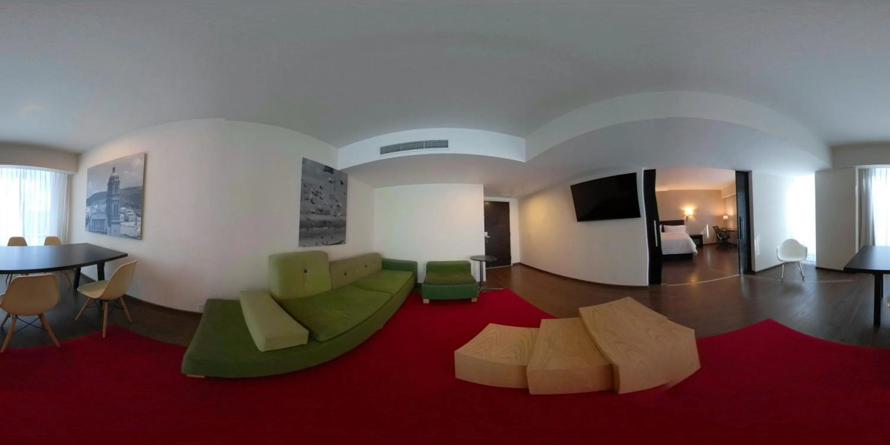 Photo of the whole room in Fiesta Inn Zacatecas