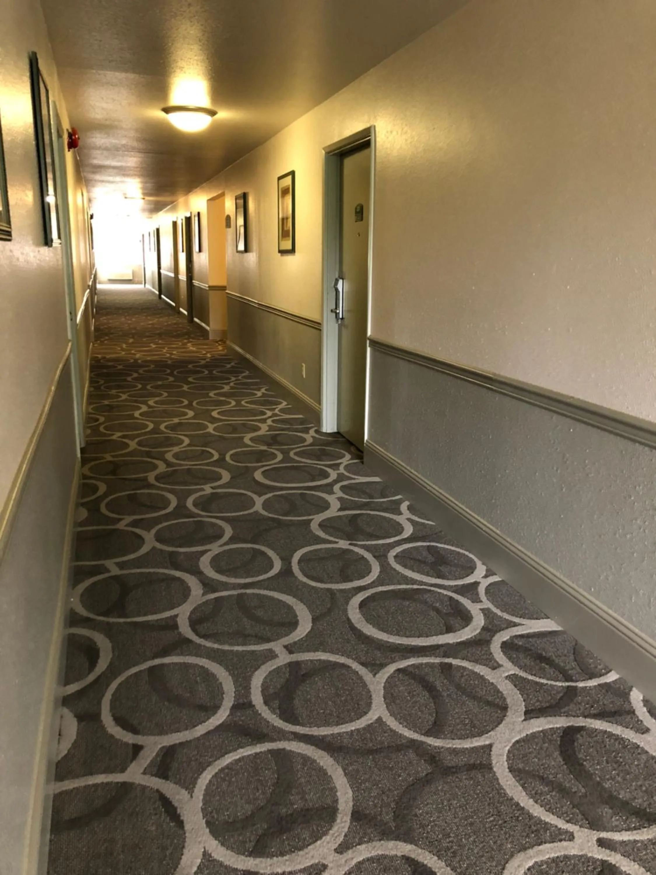 Howard Johnson by Wyndham Salem