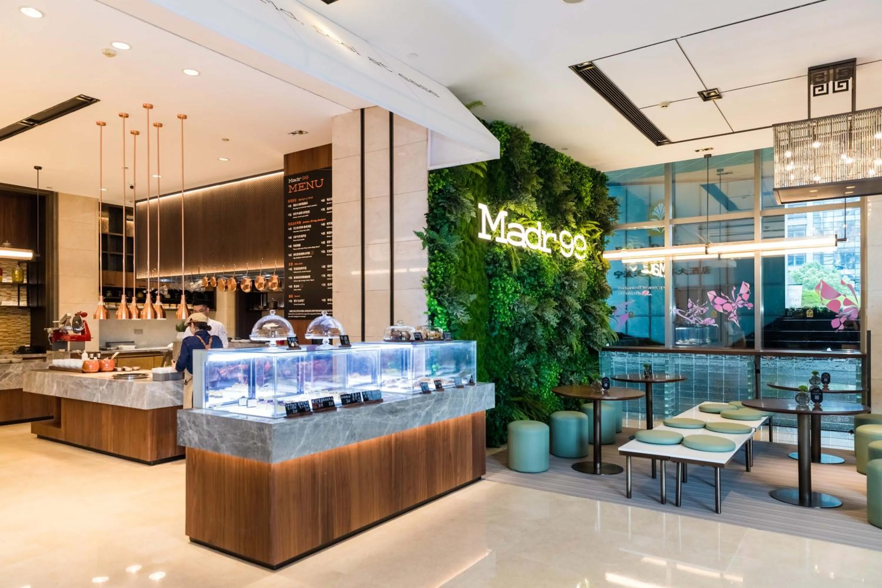 Restaurant/places to eat in Pan Pacific Ningbo