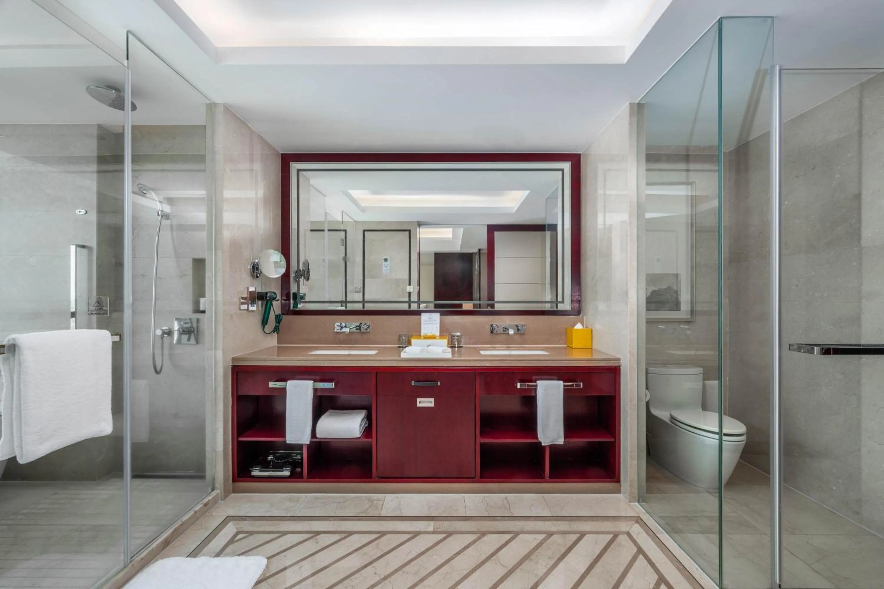 Bathroom in Pan Pacific Ningbo