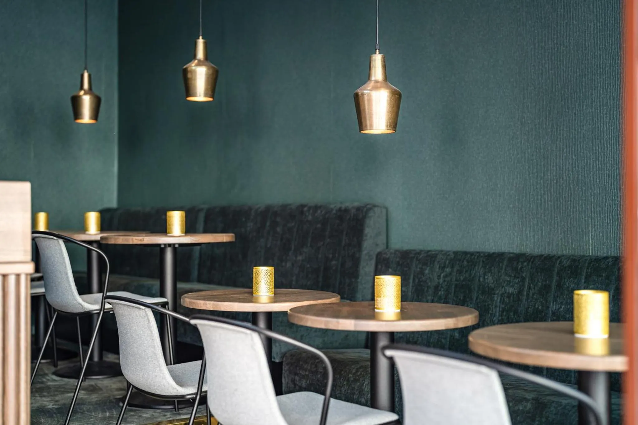 Food and drinks in Stockholm Inn Hotel