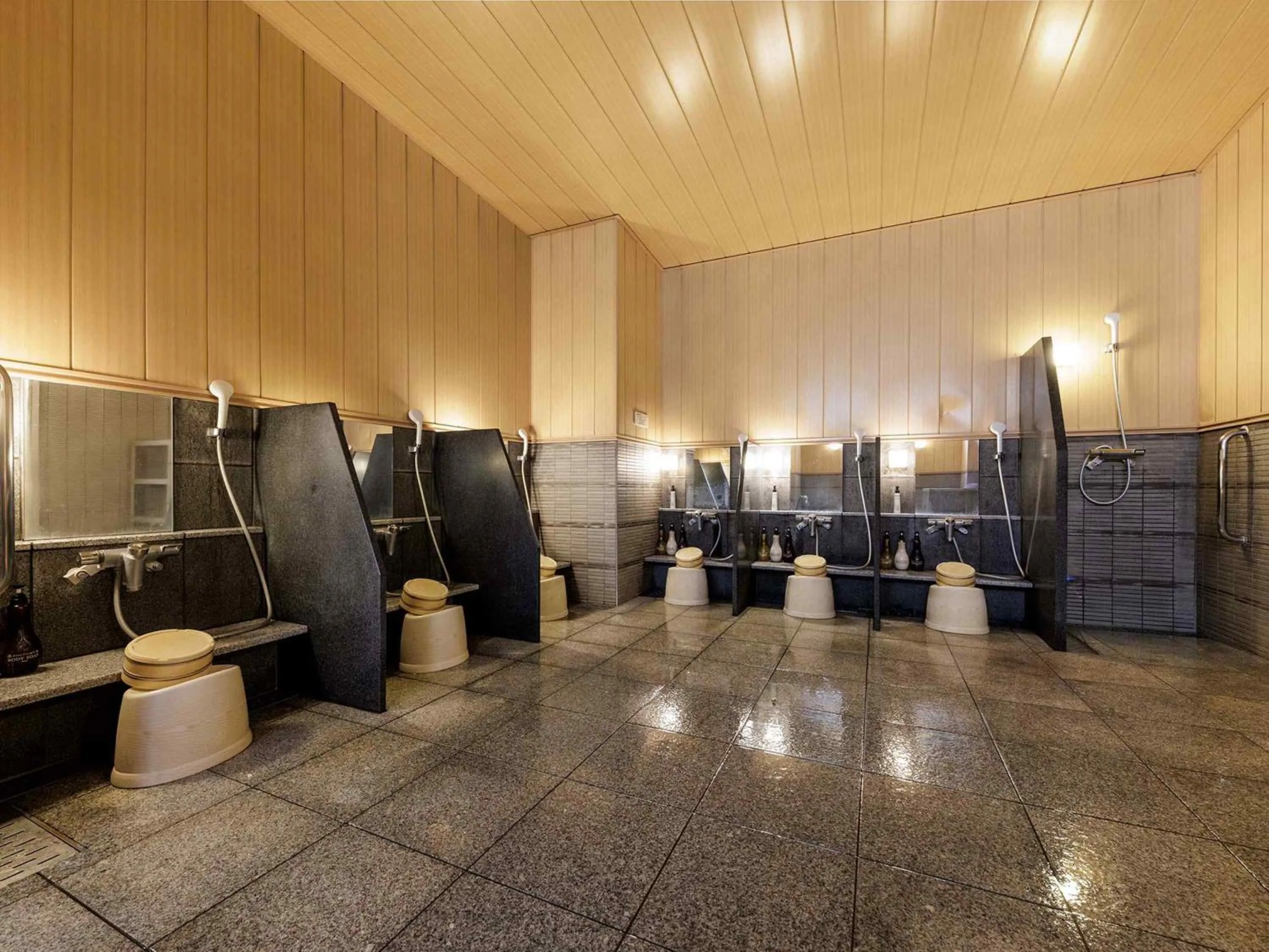 Public Bath in Nishitetsu Inn Kokura