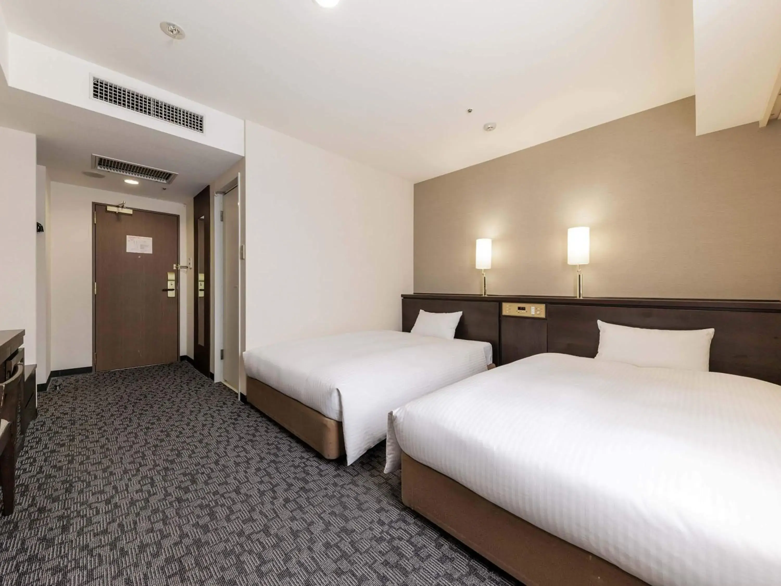 Twin Room - Non-Smoking in Nishitetsu Inn Kokura Twin Room - Non-Smoking in Nishitetsu Inn Kokura