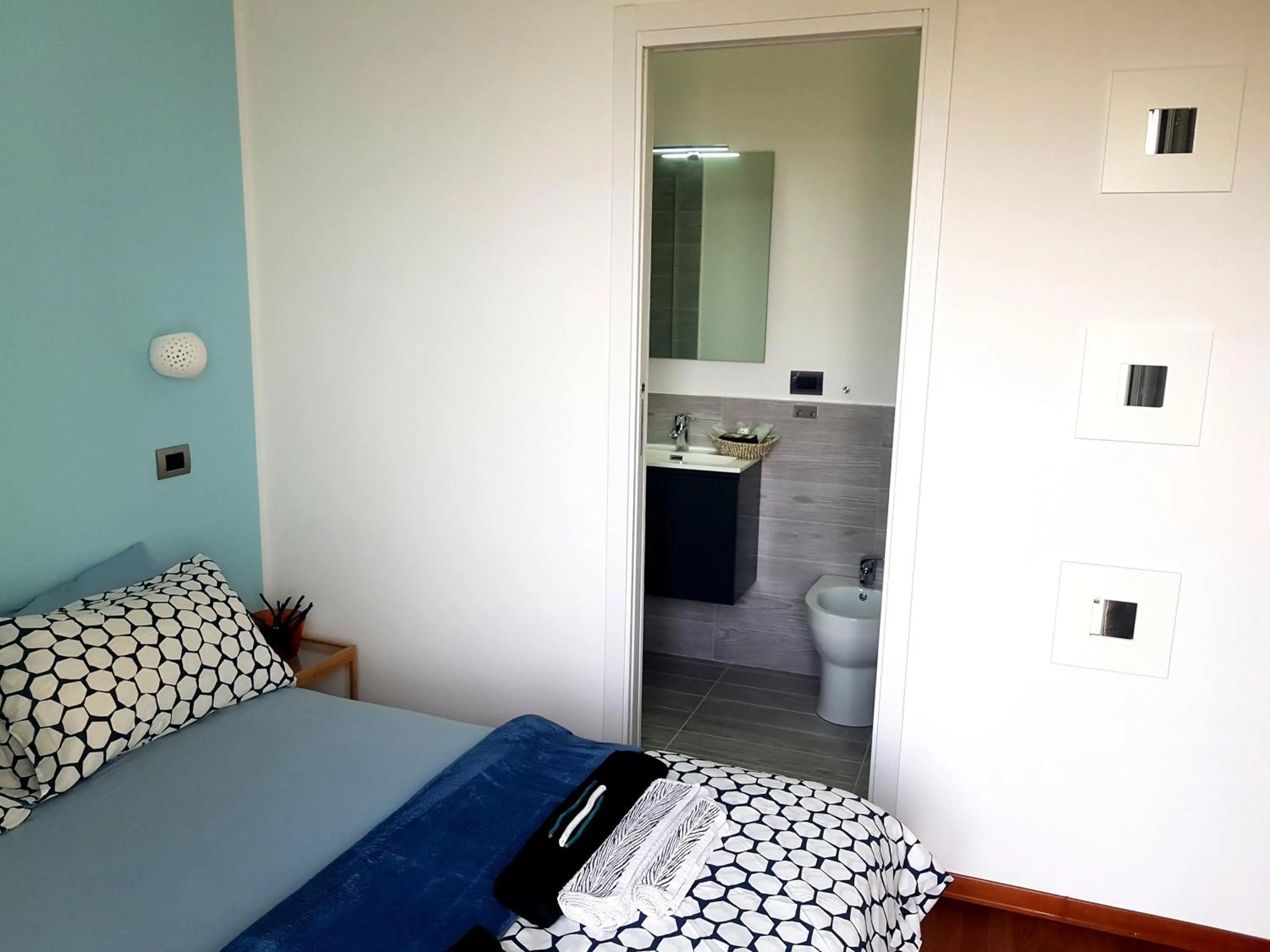 Bathroom, Bed in B&B Musica e Mare