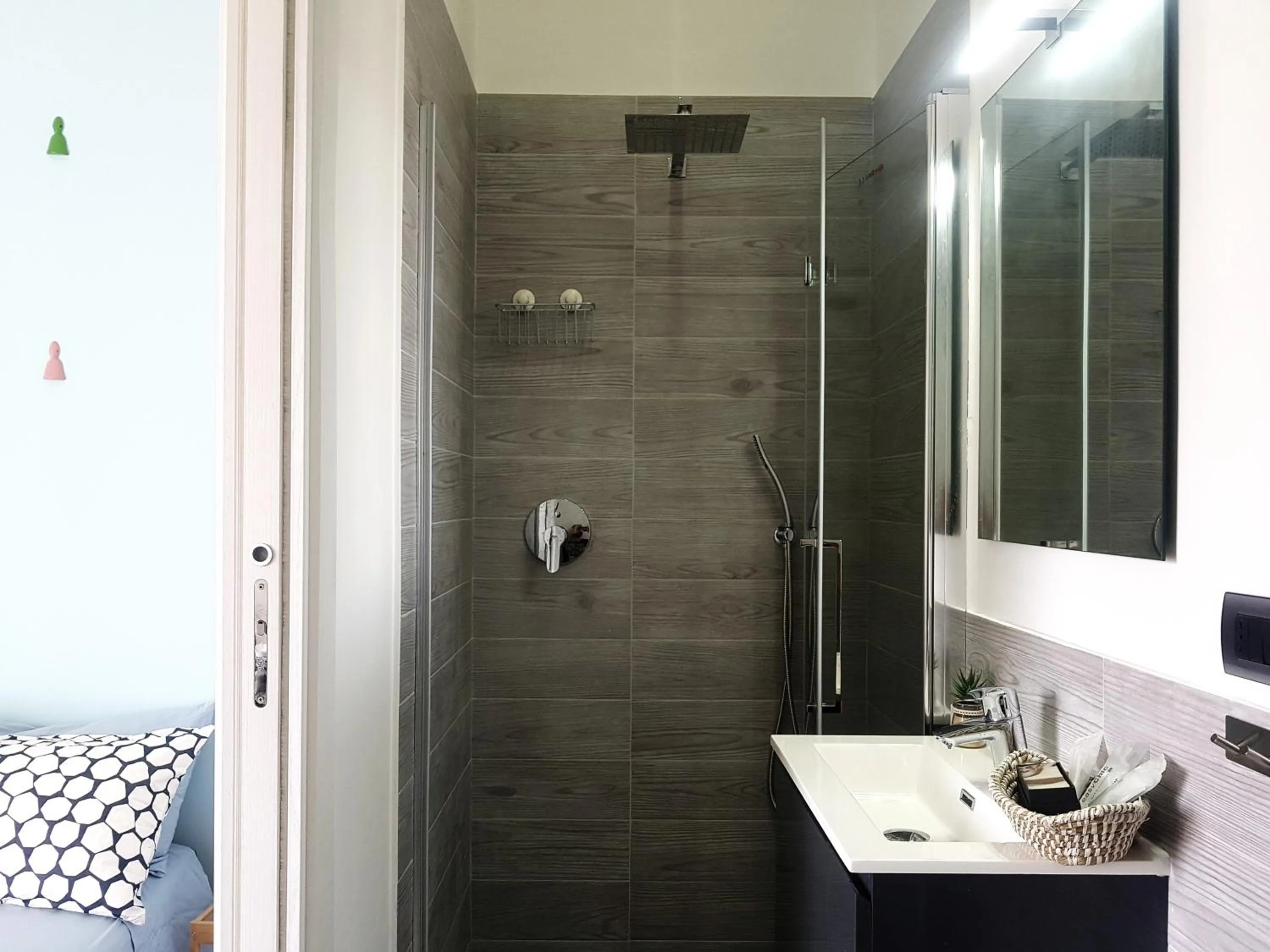 Shower in B&B Musica e Mare