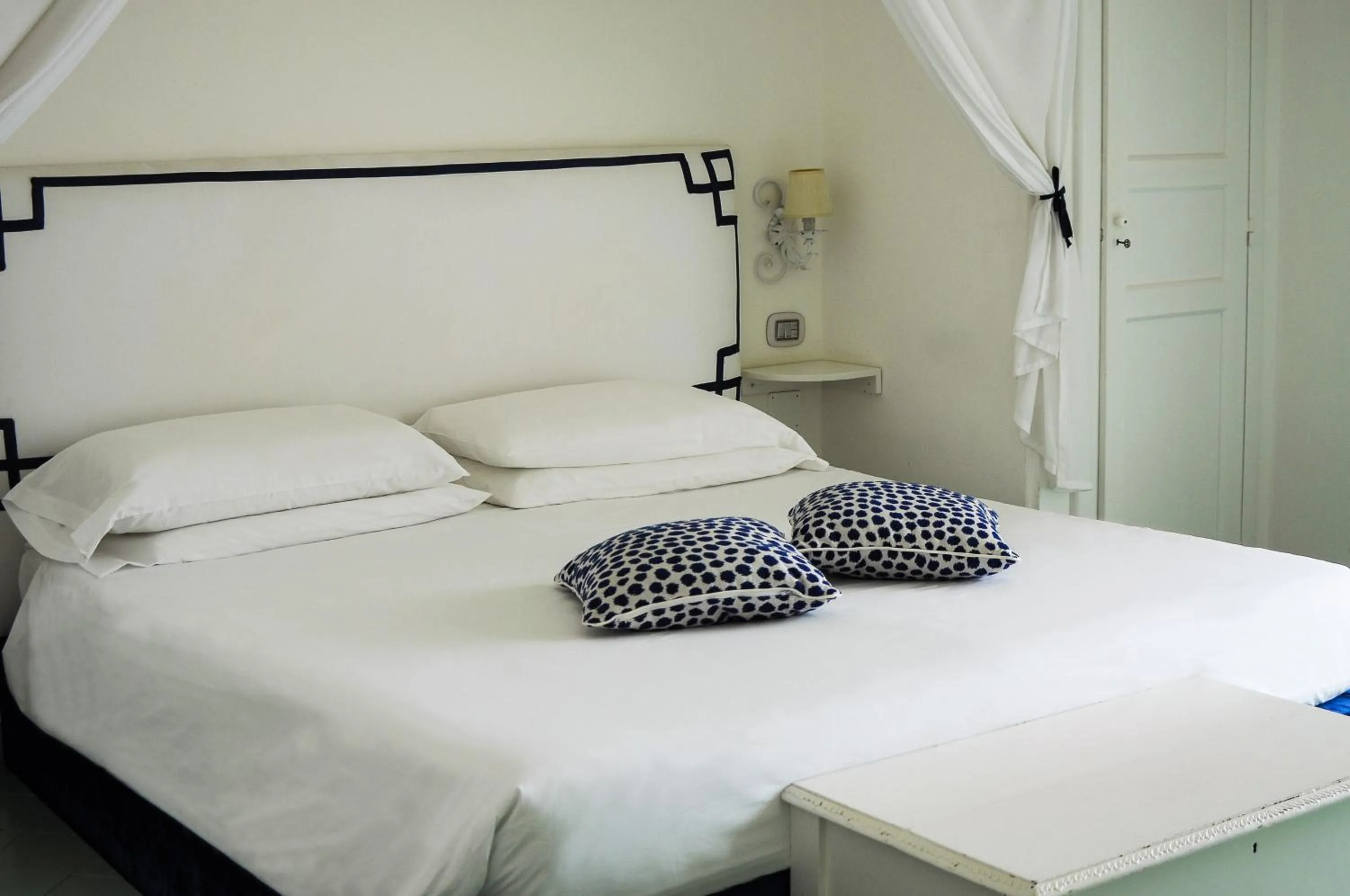 Bed in Villa Calypso