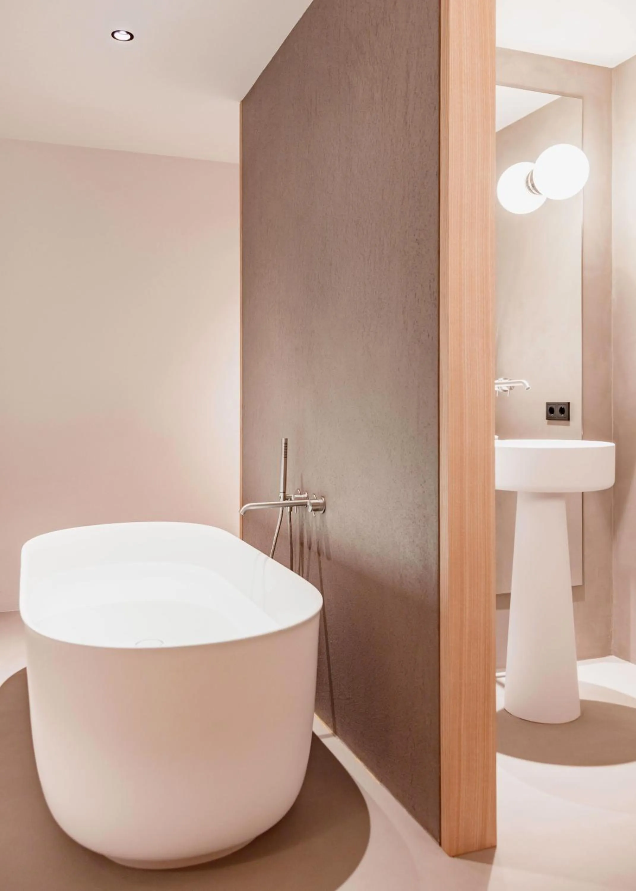 Bath in Schgaguler Hotel