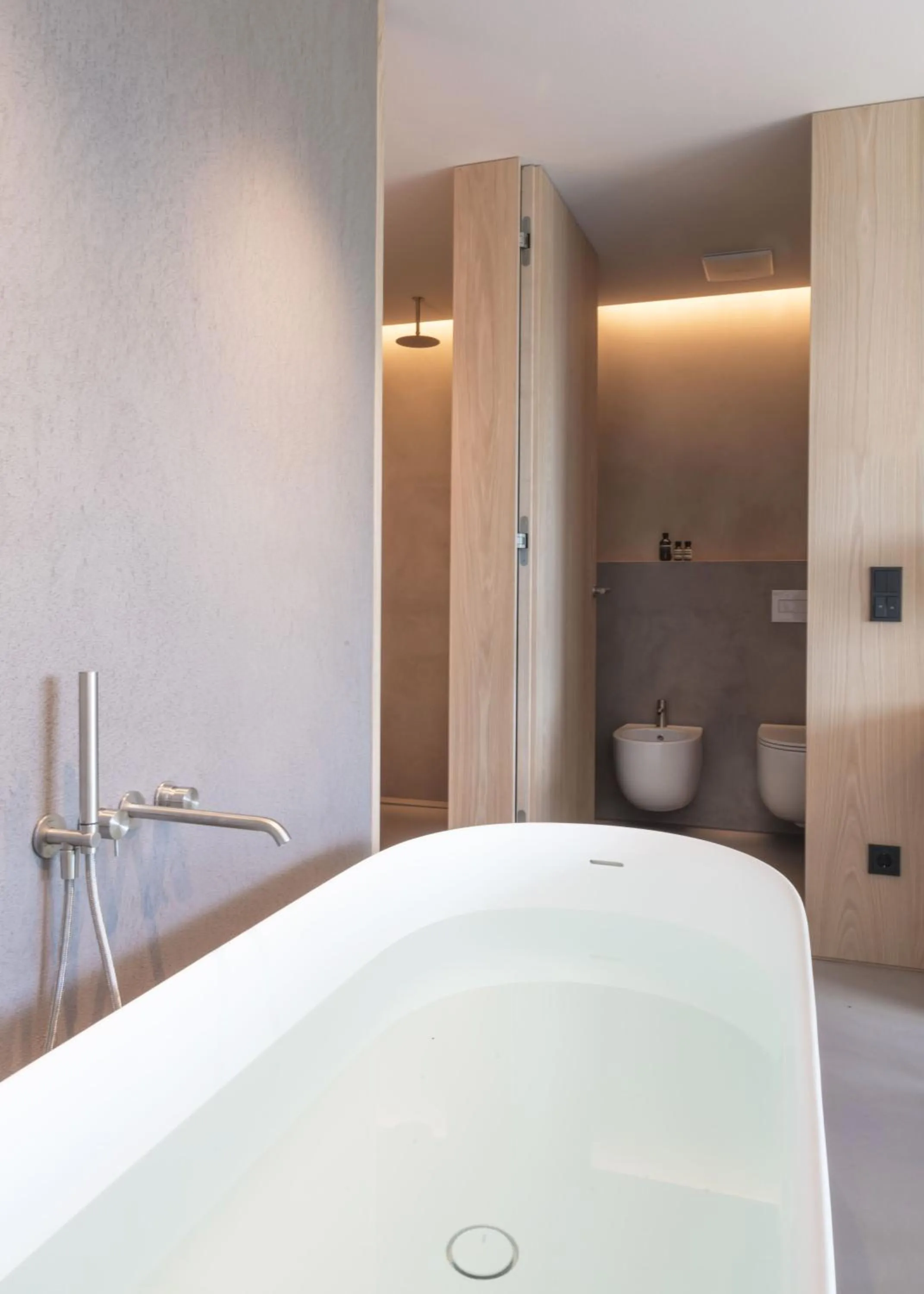 Toilet in Schgaguler Hotel