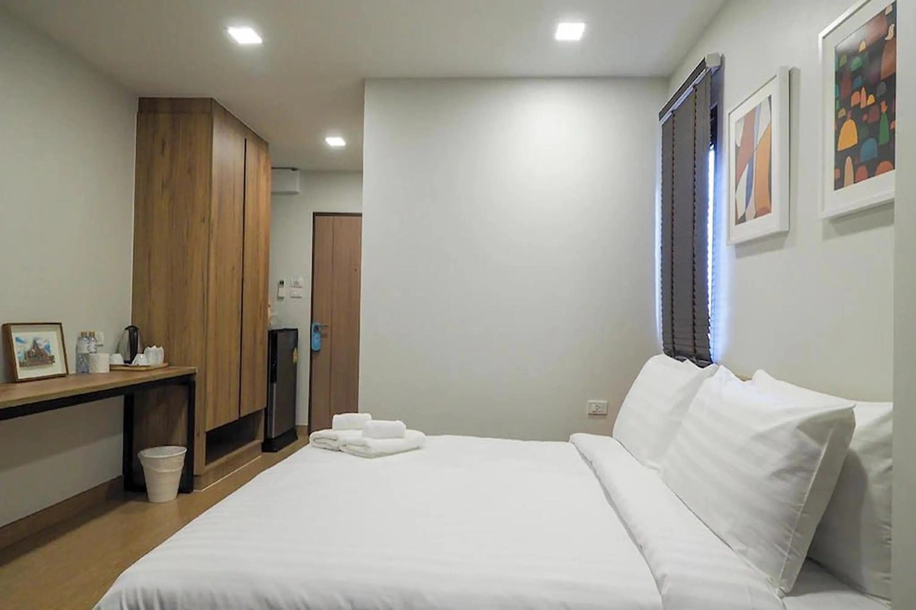 Bed in Casa Luxe Hotel and Resident