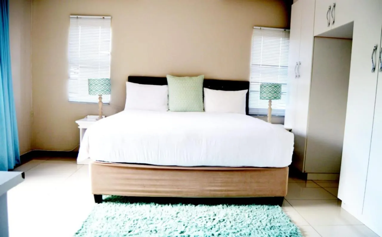 Bed in Shoes Guest House