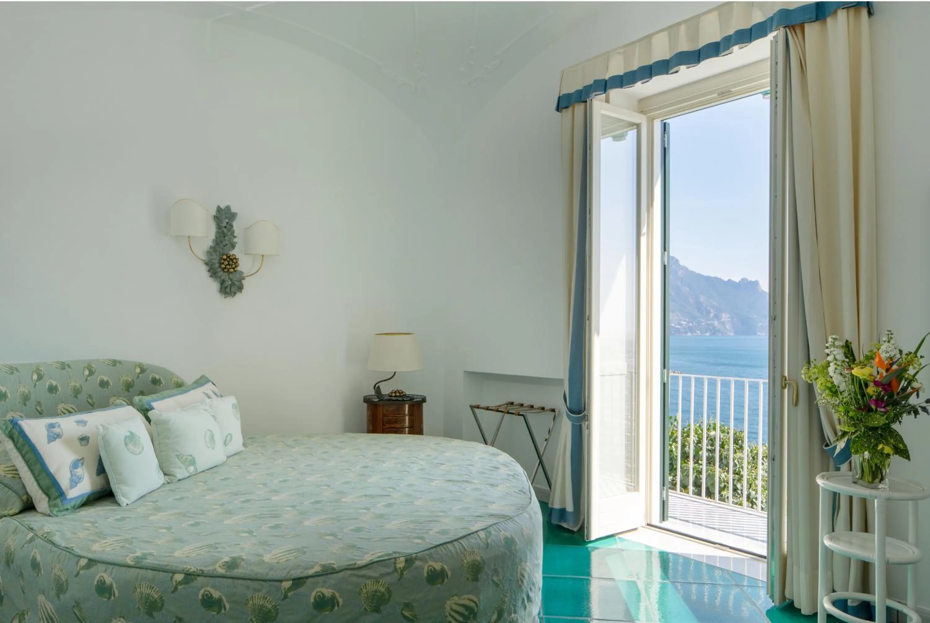 Bed in Hotel Santa Caterina