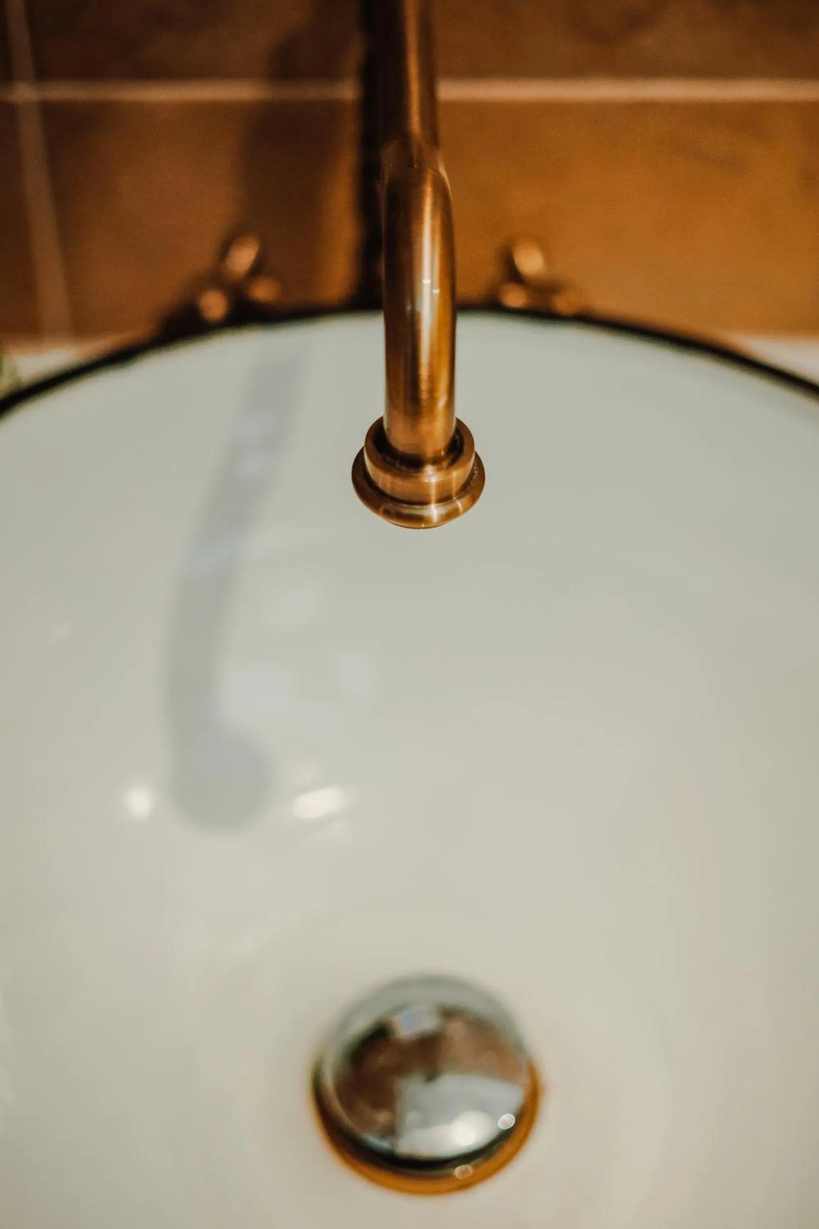 Bathroom in Phor Liang Meun Terracotta Arts