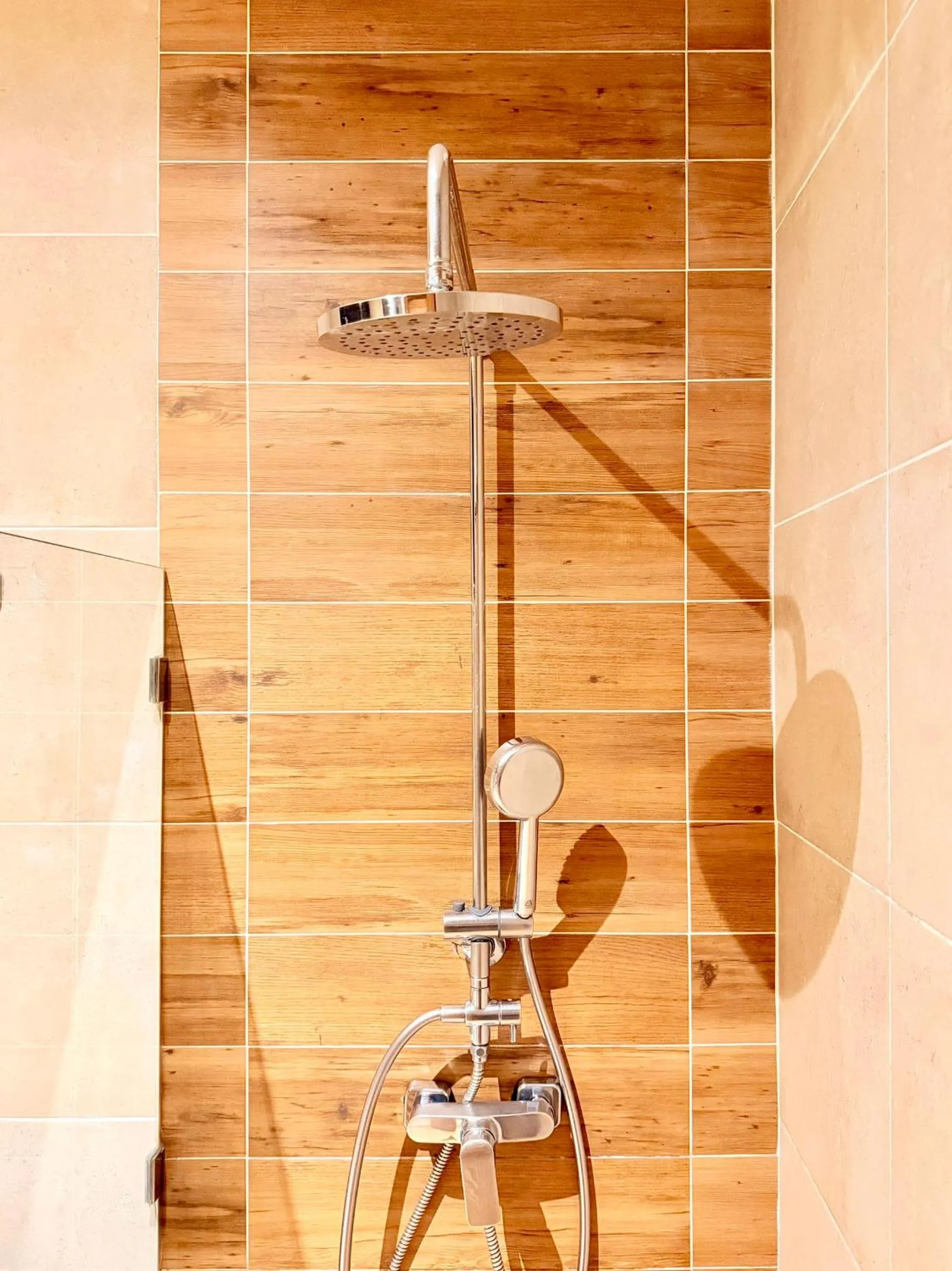 Shower in Phor Liang Meun Terracotta Arts