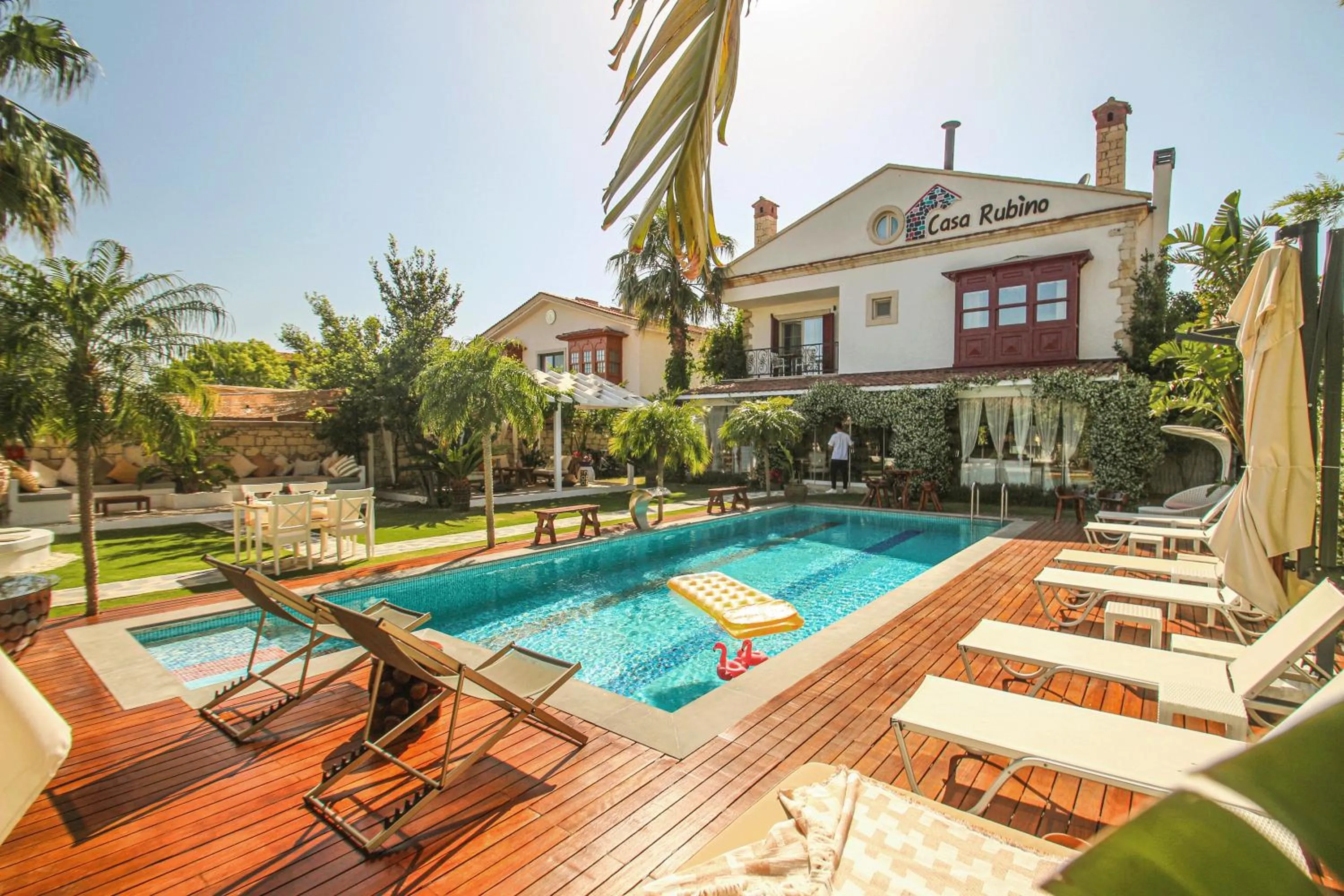 Property building in Casa Rubino Otel