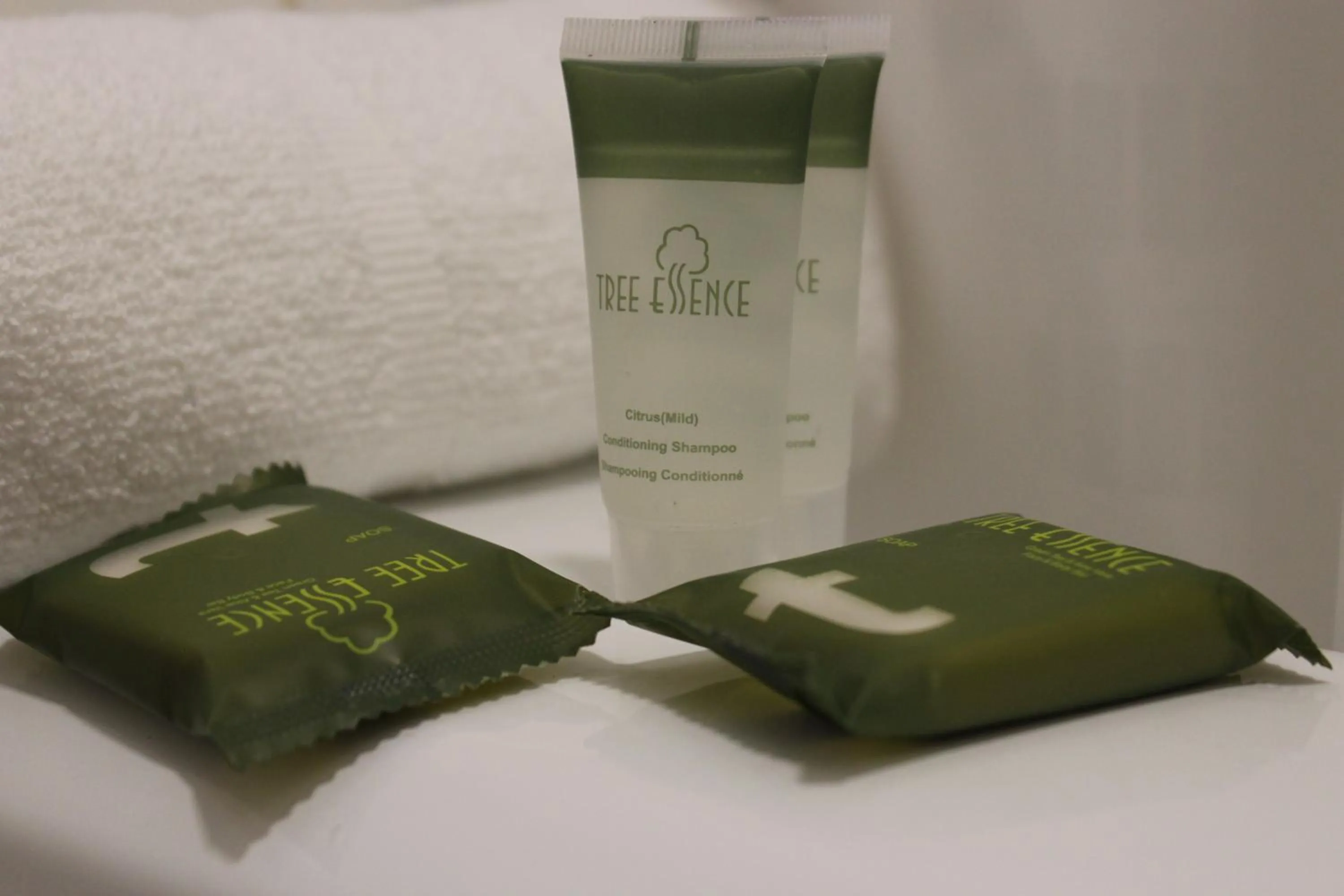 Super 7 Motel London