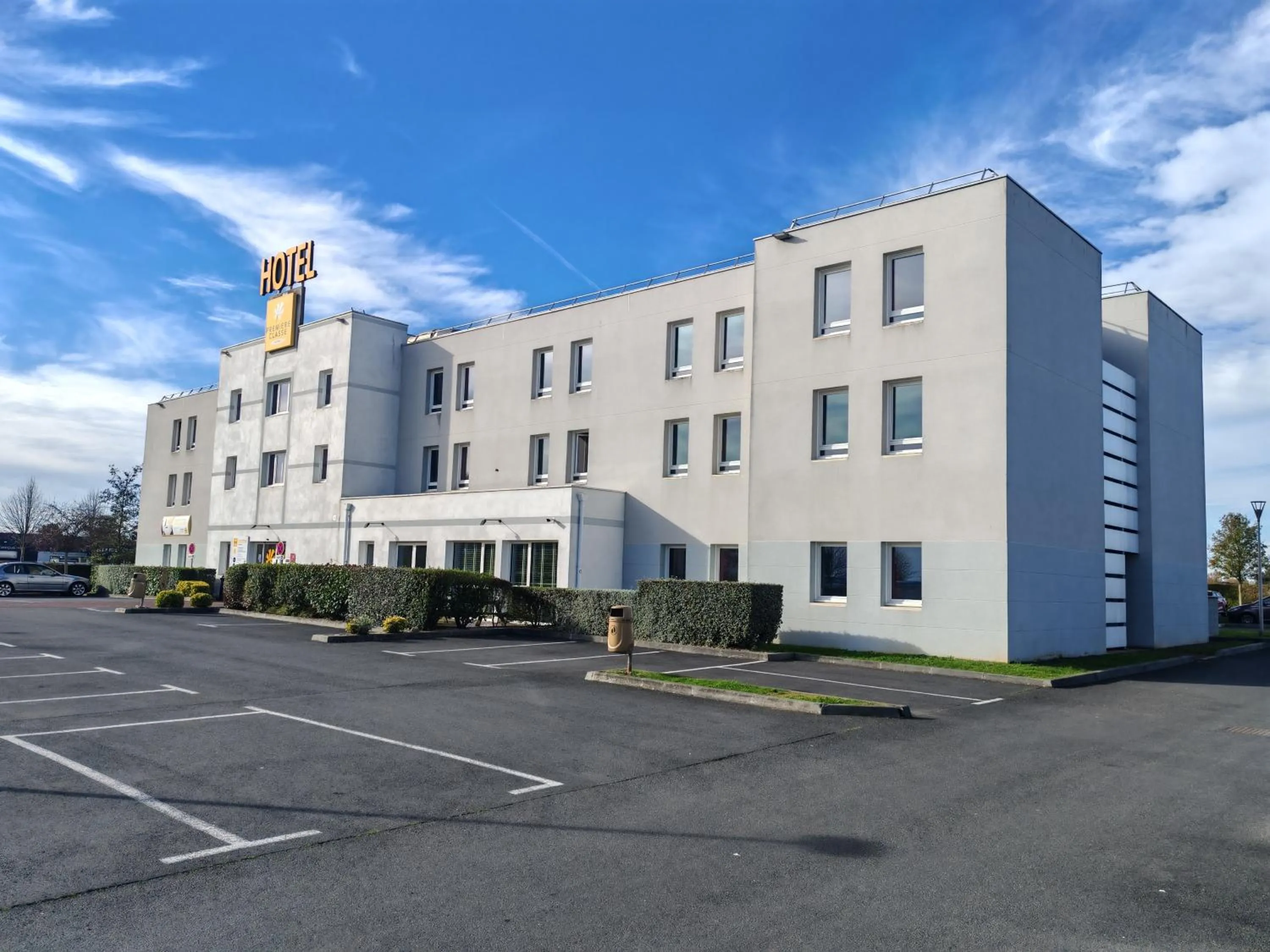 Property building in Premiere Classe Caen Nord - Mémorial